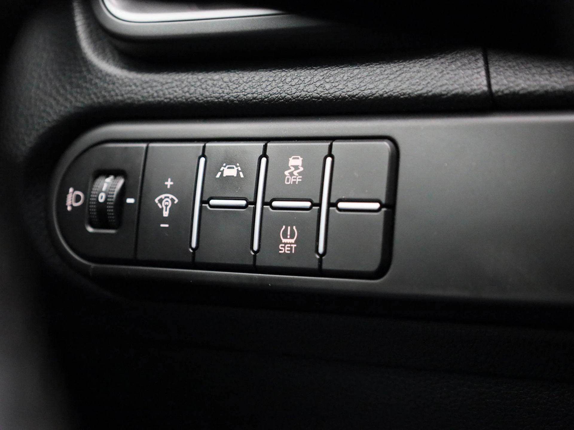 Kia-Ceed Sportswagon-image-17