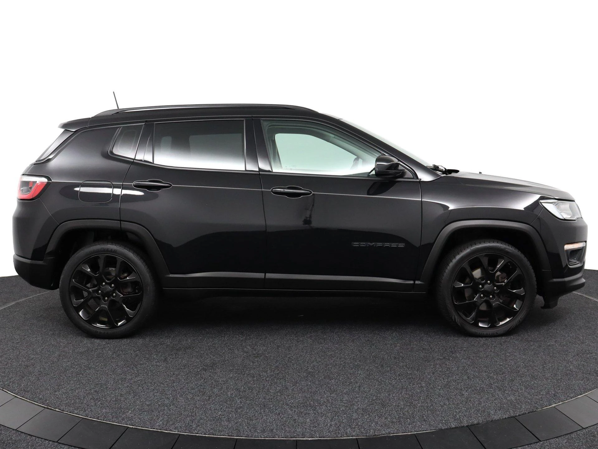 Jeep-Compass-image-5