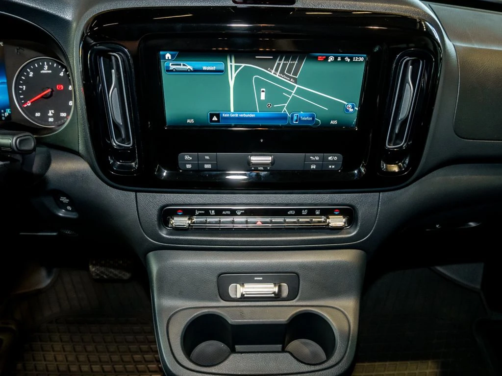Mercedes-Benz-Vito 119 CDI-image-9
