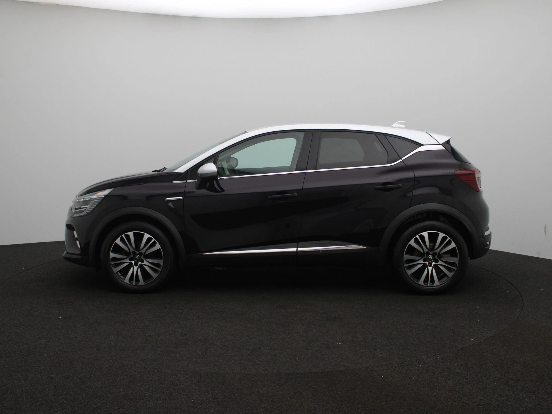 Renault-Captur-image-3