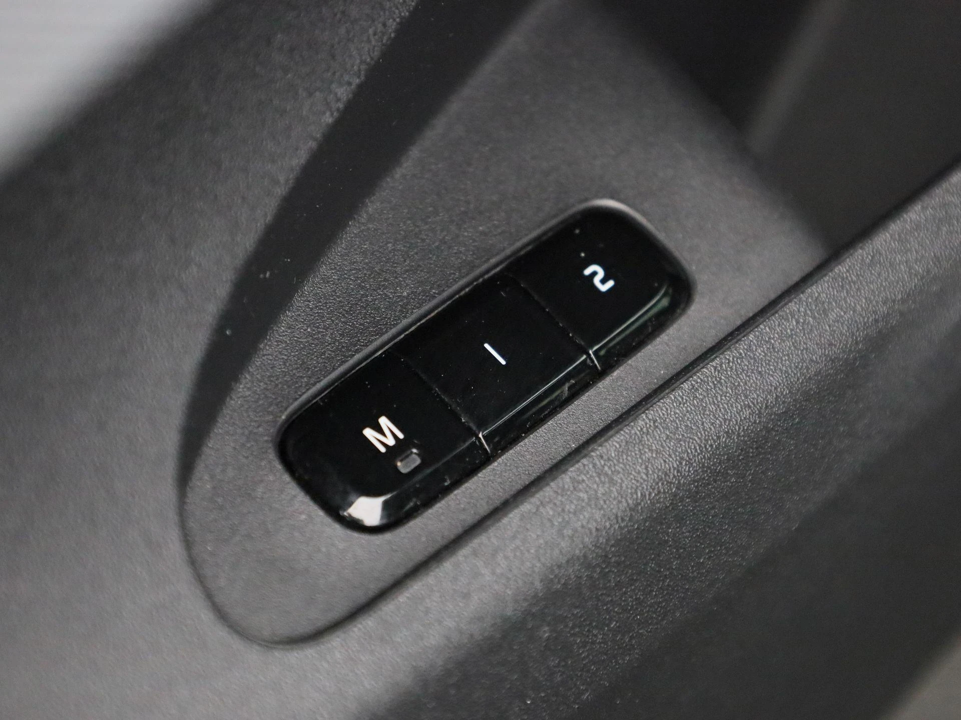 Polestar-2-image-34