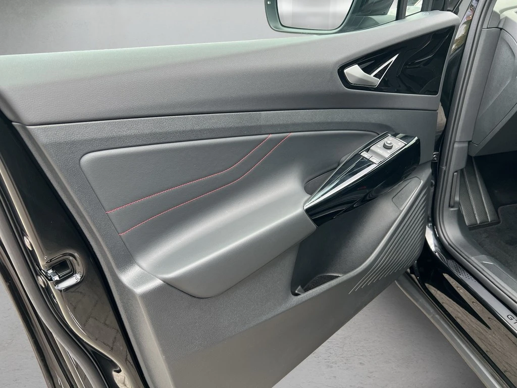 Volkswagen-ID.4-image-6