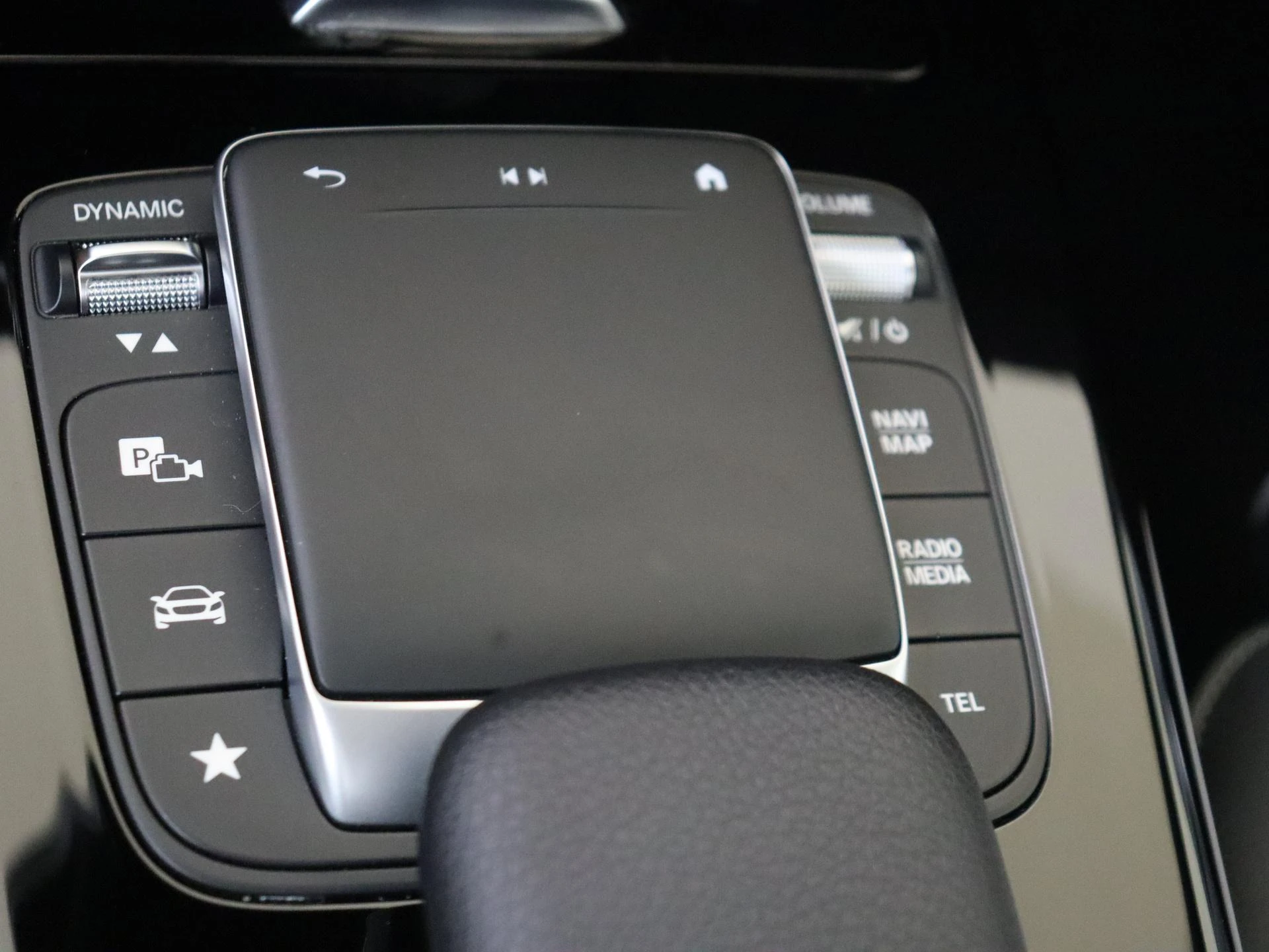 Mercedes-Benz-A-Klasse-image-19
