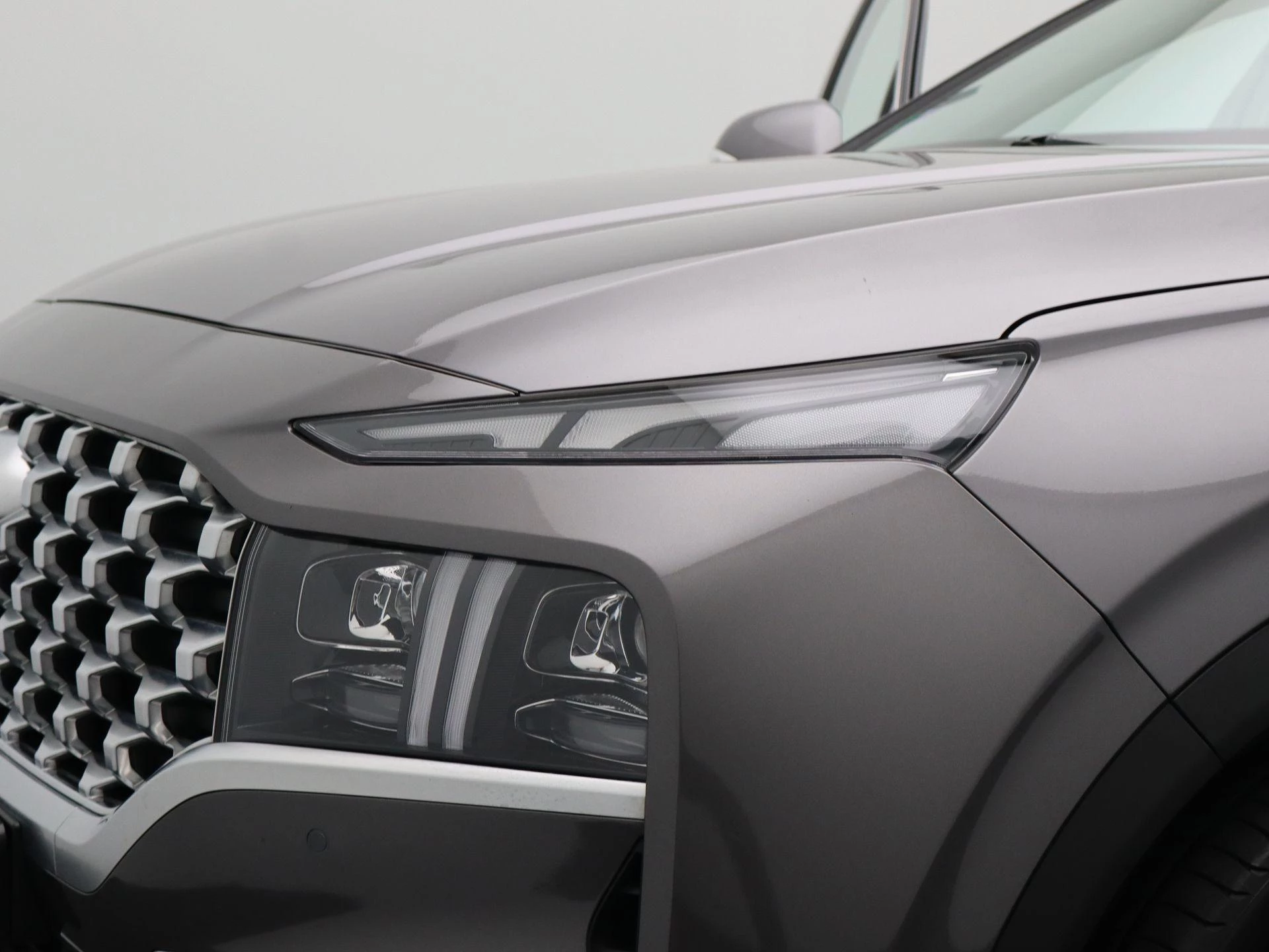 Hyundai-Santa Fe-image-15