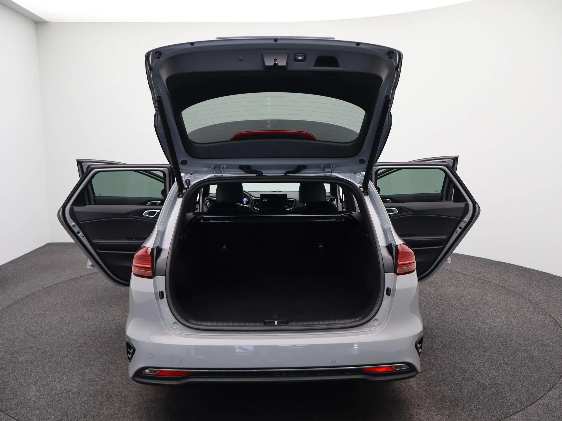 Kia-Ceed Sportswagon-image-12