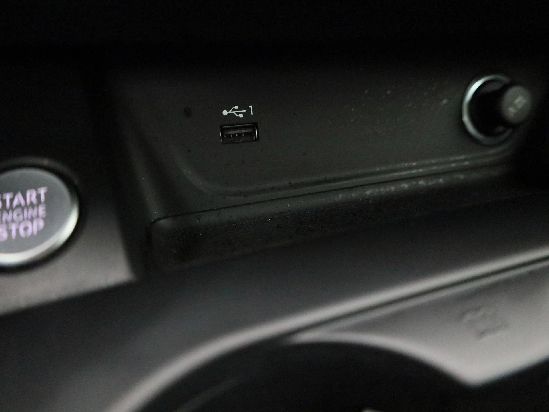 Audi-A4-image-31
