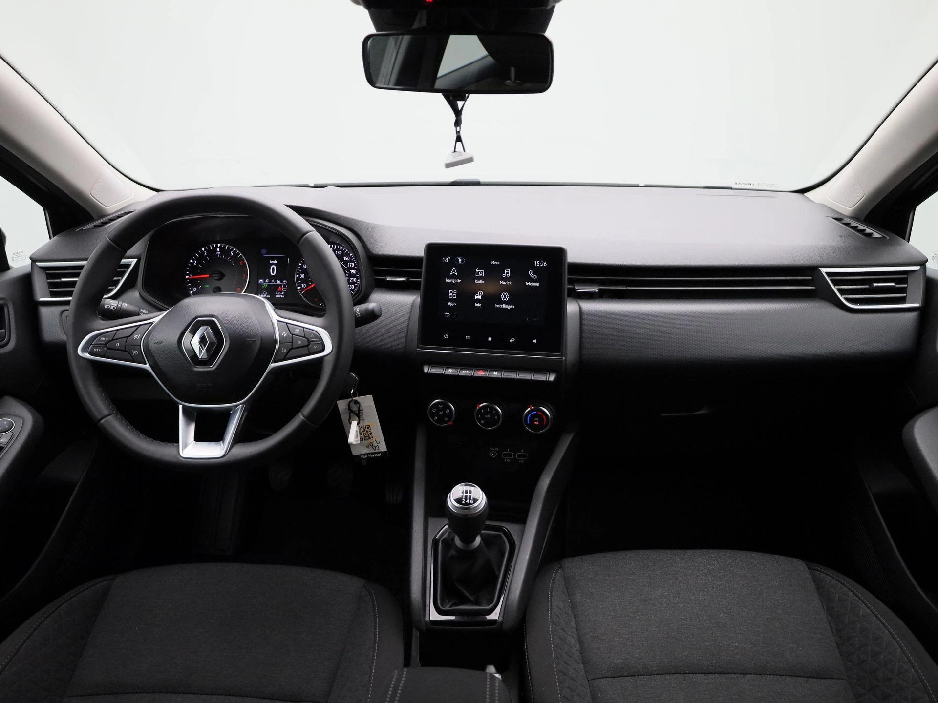 Renault-Clio-image-31