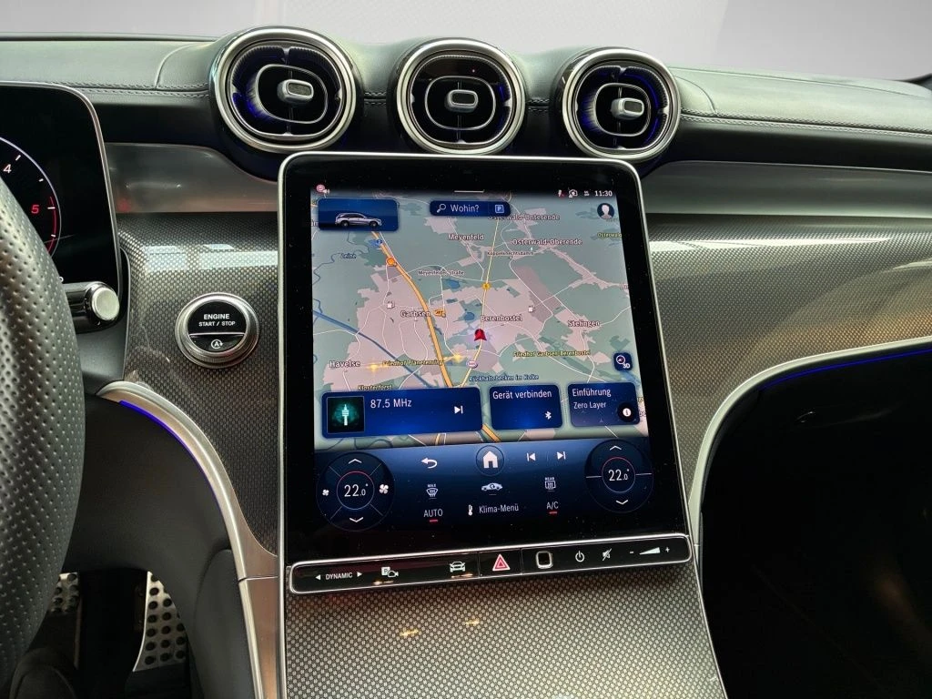 Mercedes-Benz-GLC 300 d-image-7