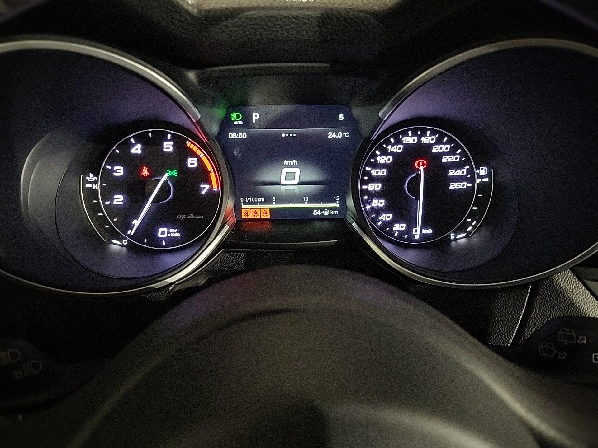 Alfa Romeo-Stelvio-image-12