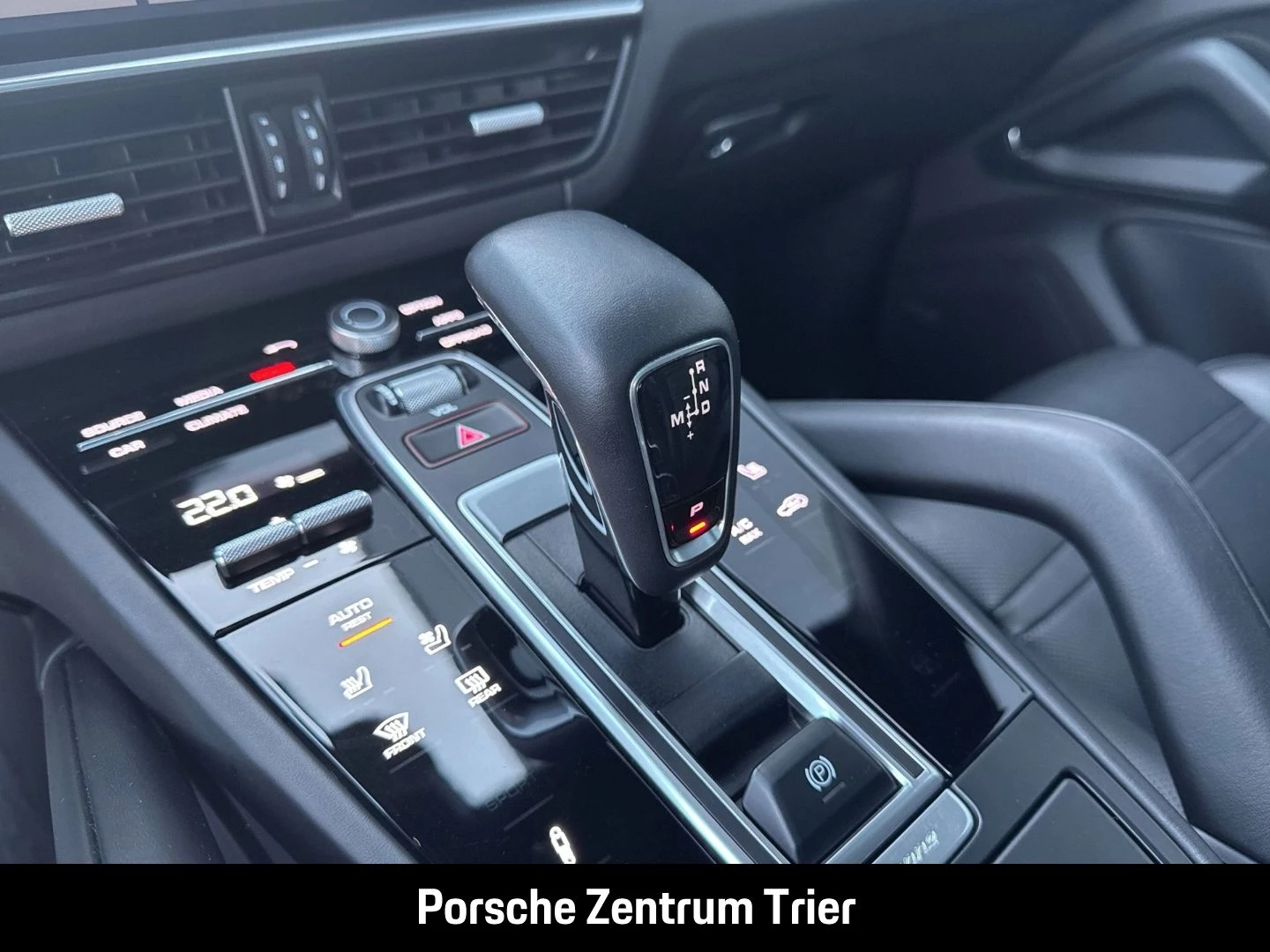 Porsche Cayenne S HA-Lenkung InnoDrive Head-Up BOSE -