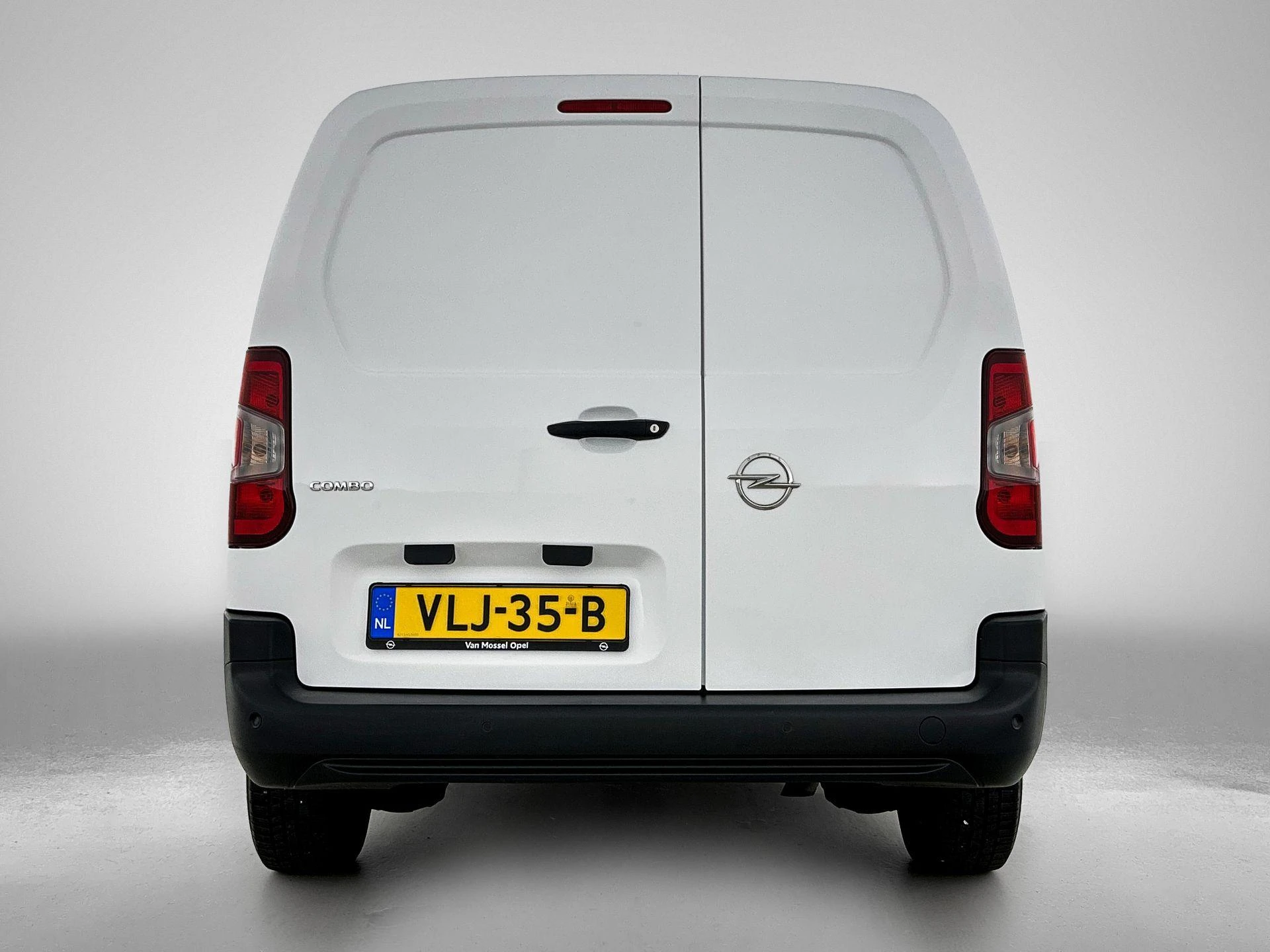 Opel-Combo-image-2