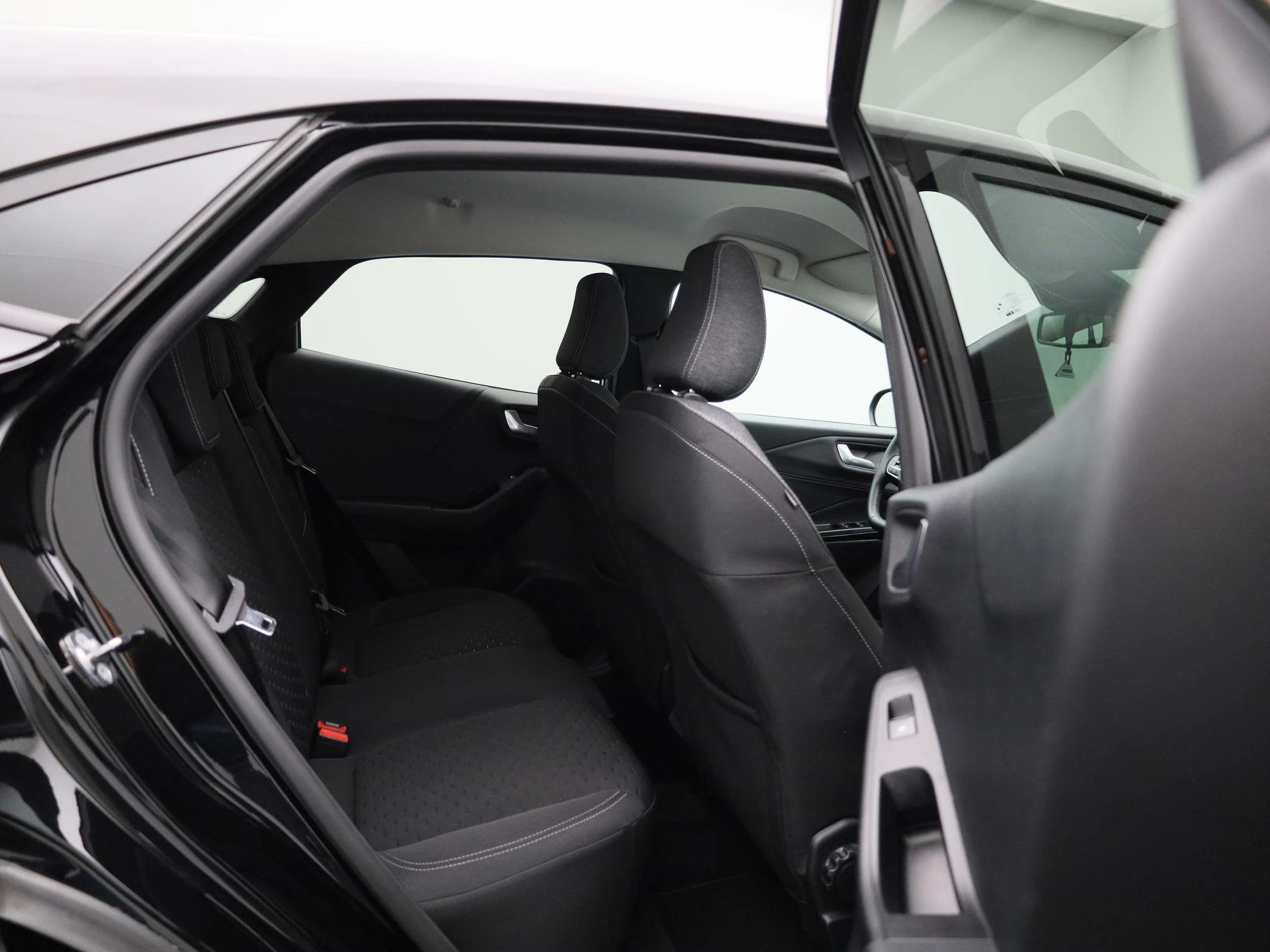 Ford-Puma-image-32
