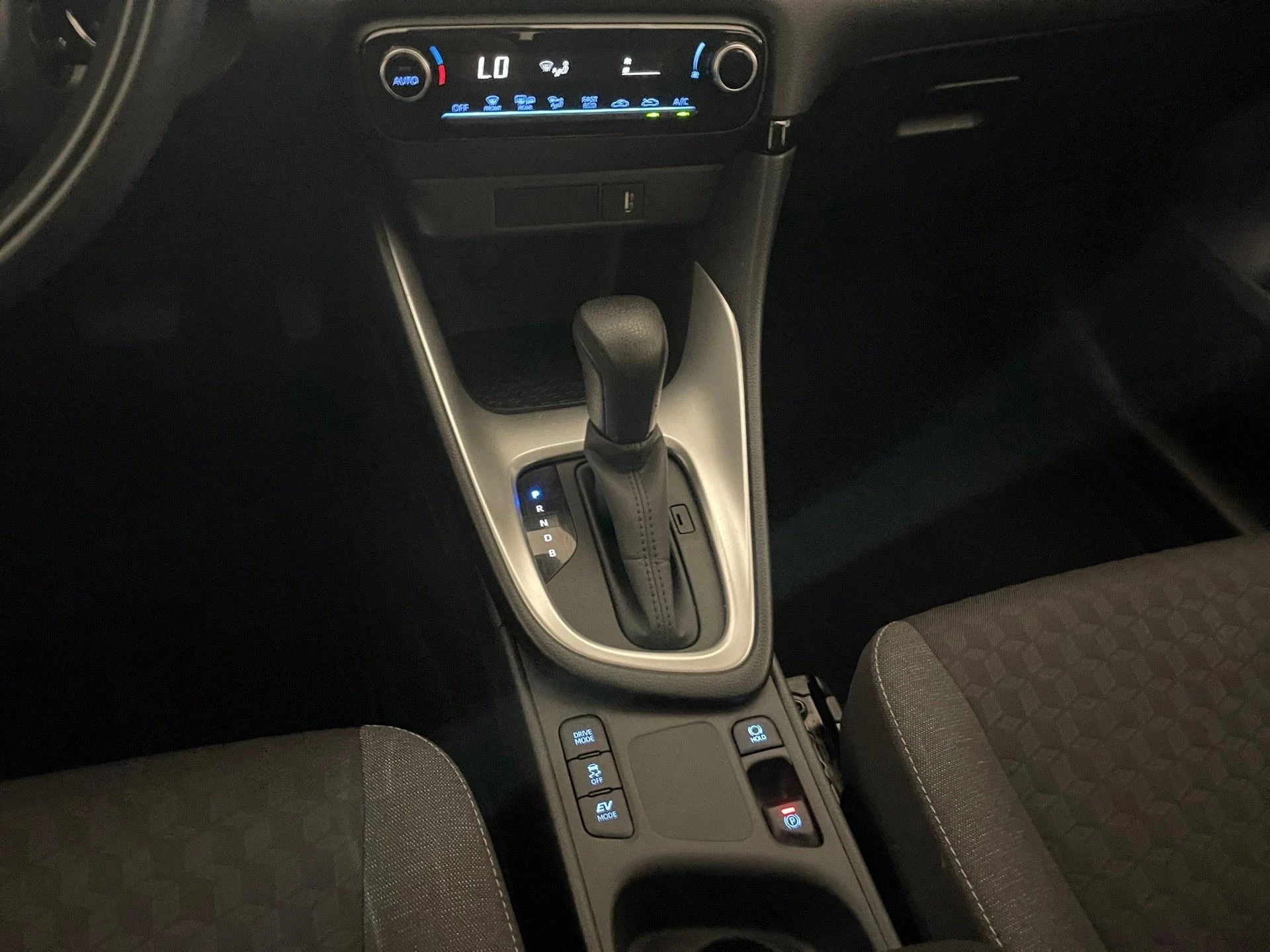 Toyota Yaris 1.5 HYBRID