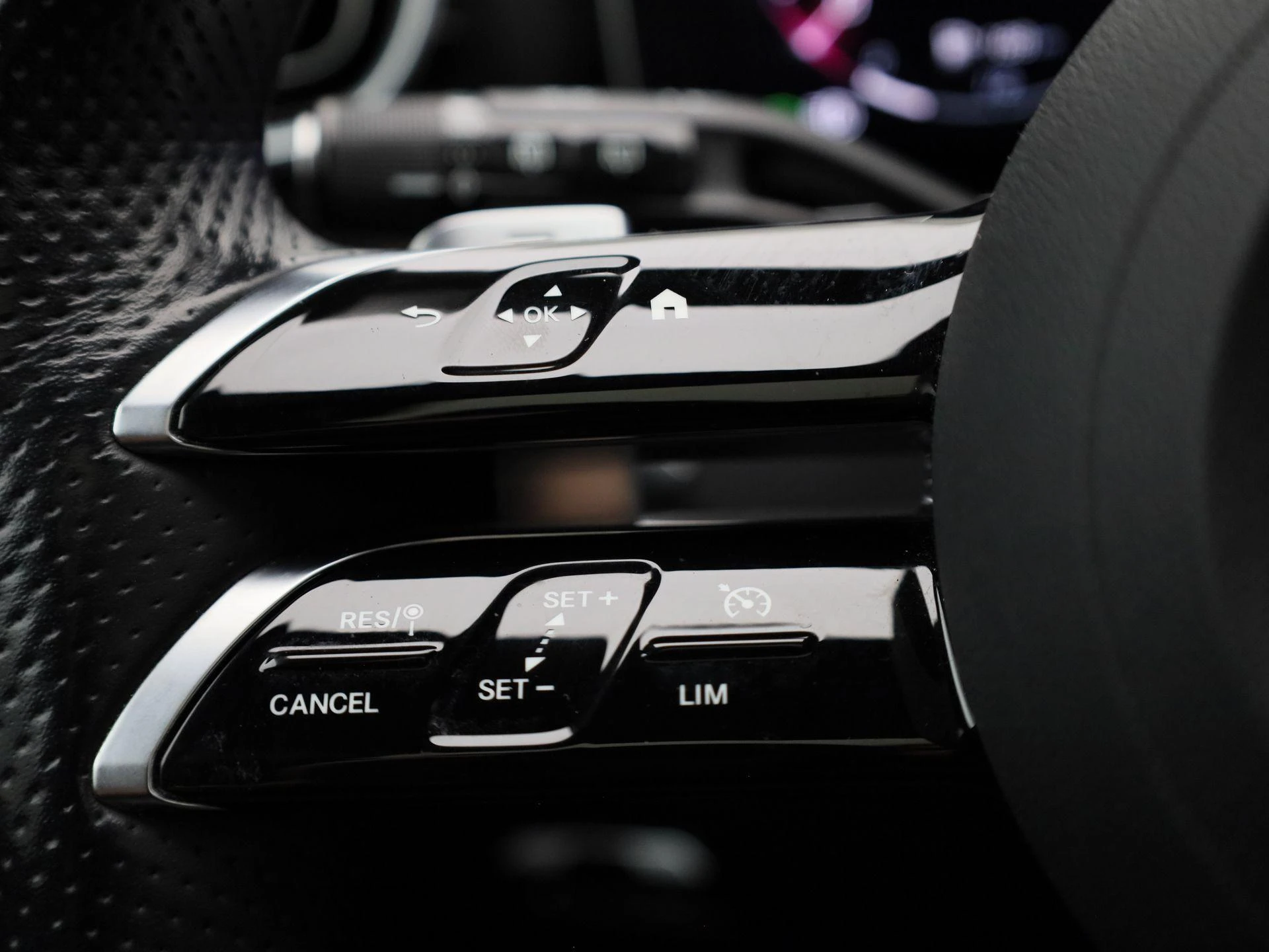 Mercedes-Benz-Classe C-image-17