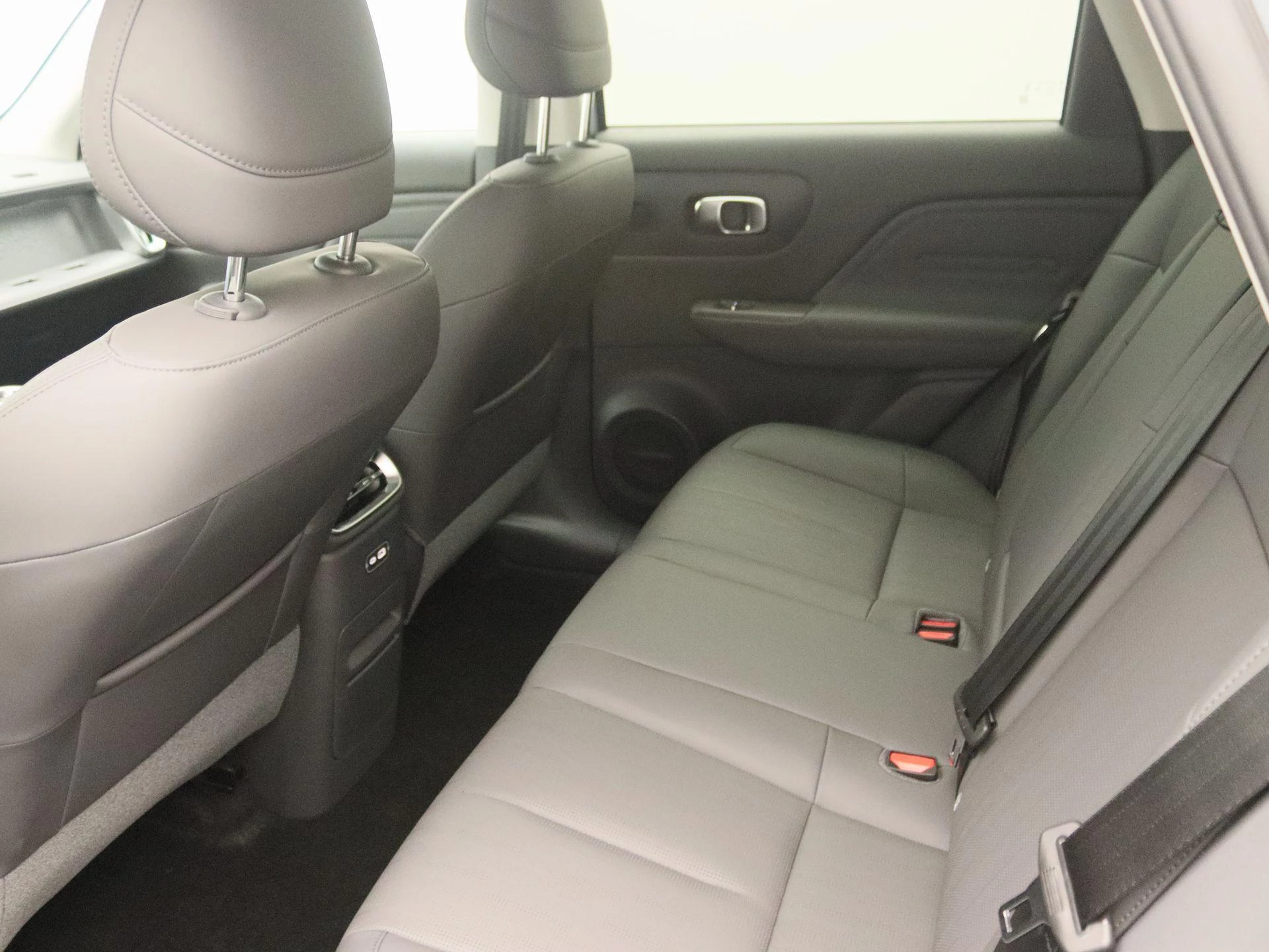 Leapmotor-B10-image-10