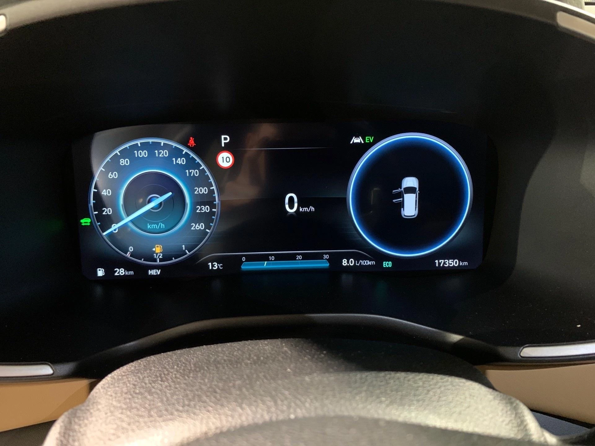 Hyundai-Santa Fe-image-10