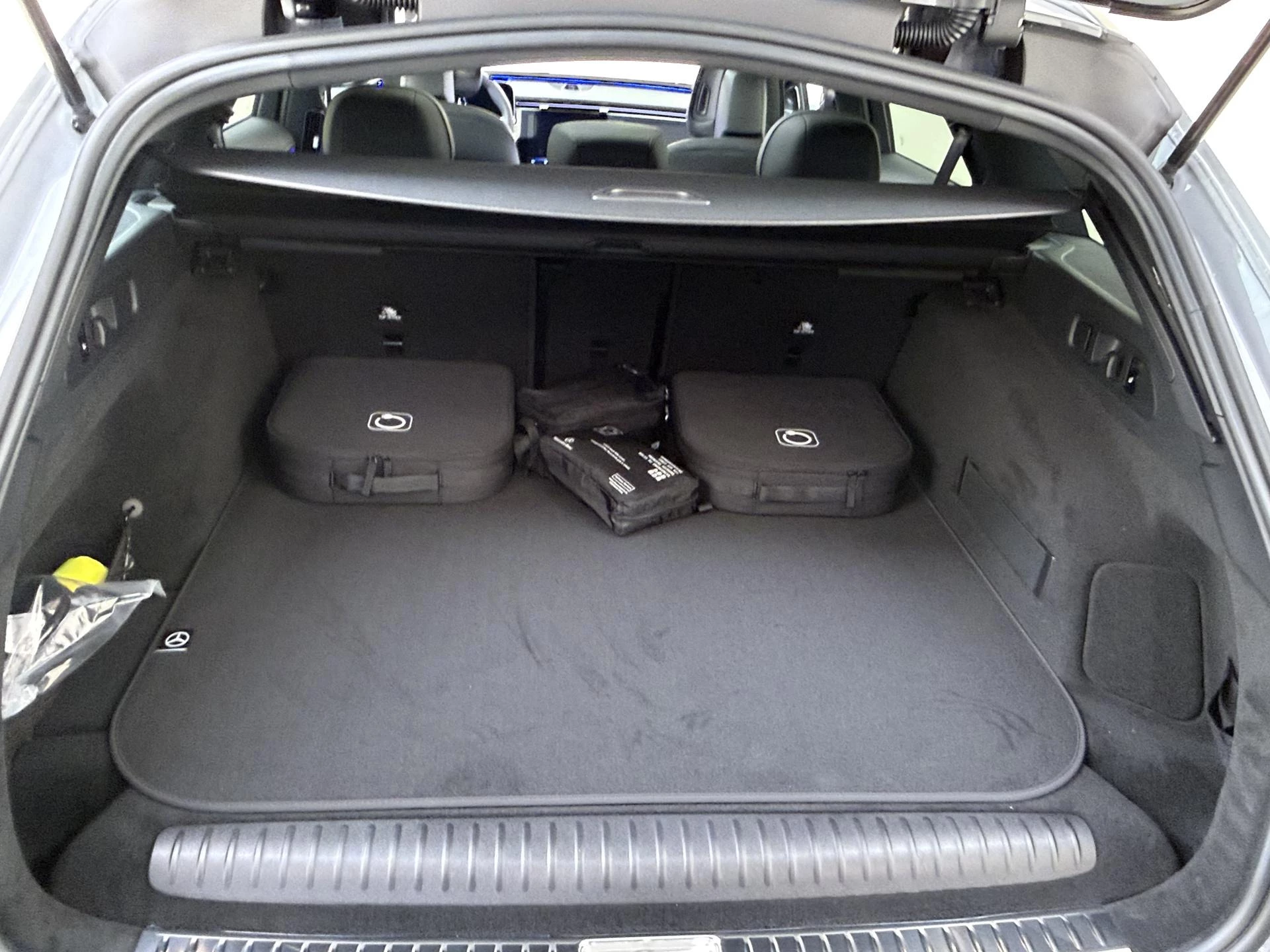 Mercedes-Benz-E-Klasse-image-29