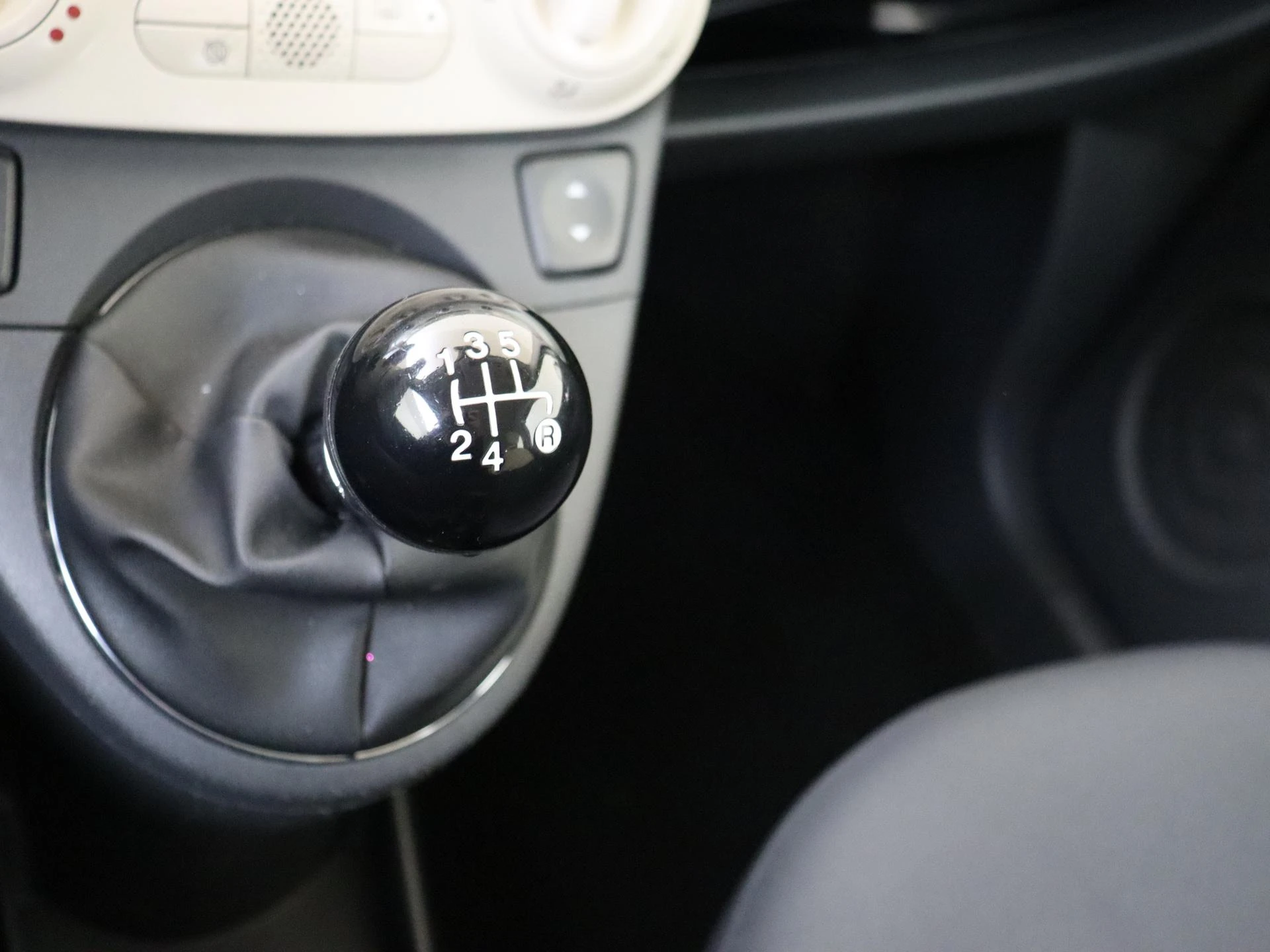 Fiat-500-image-13