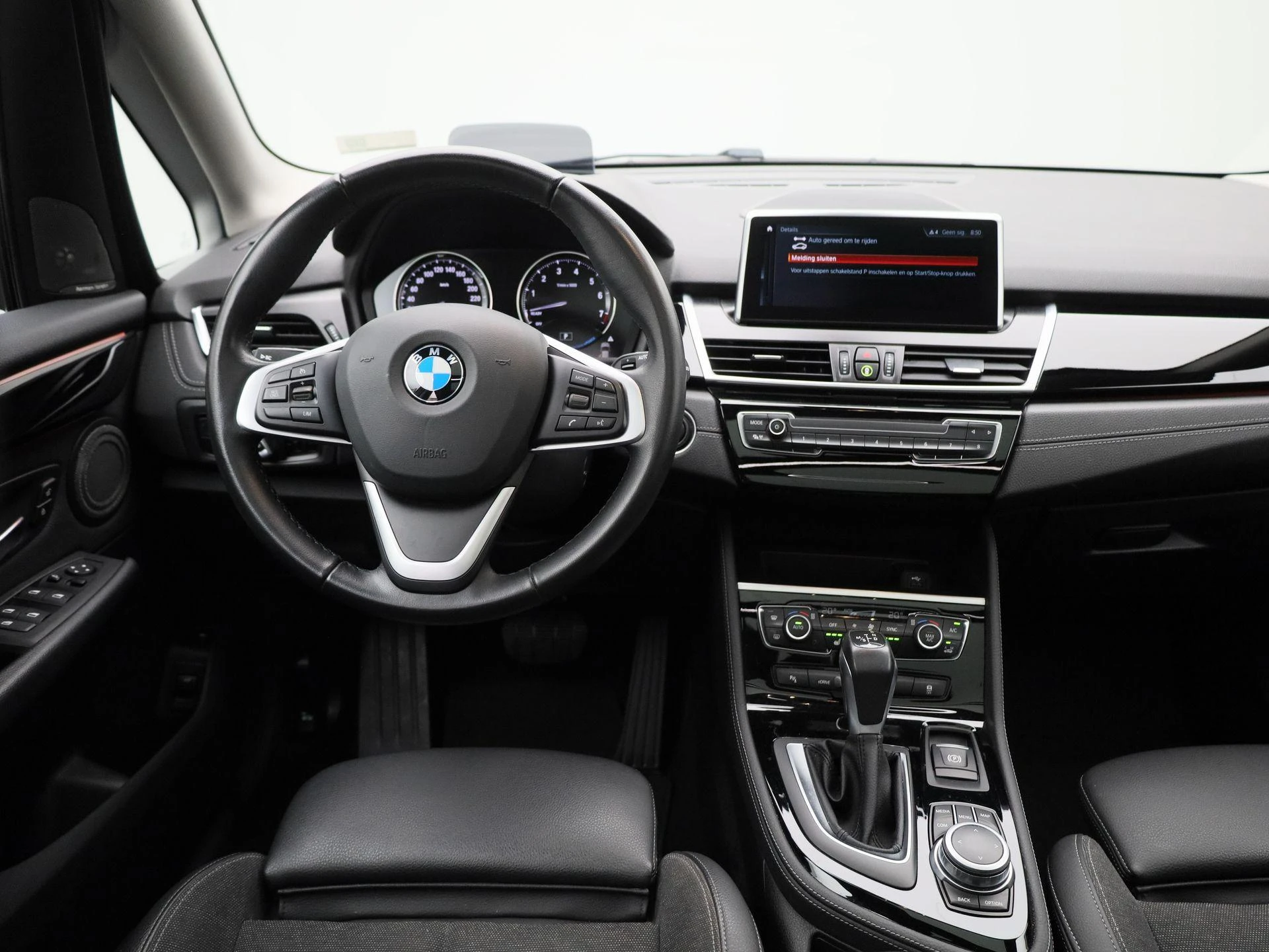 BMW-2 Serie-image-6