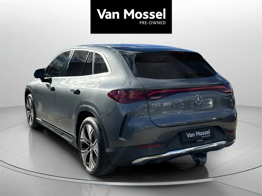 Mercedes-Benz-EQE-image-6