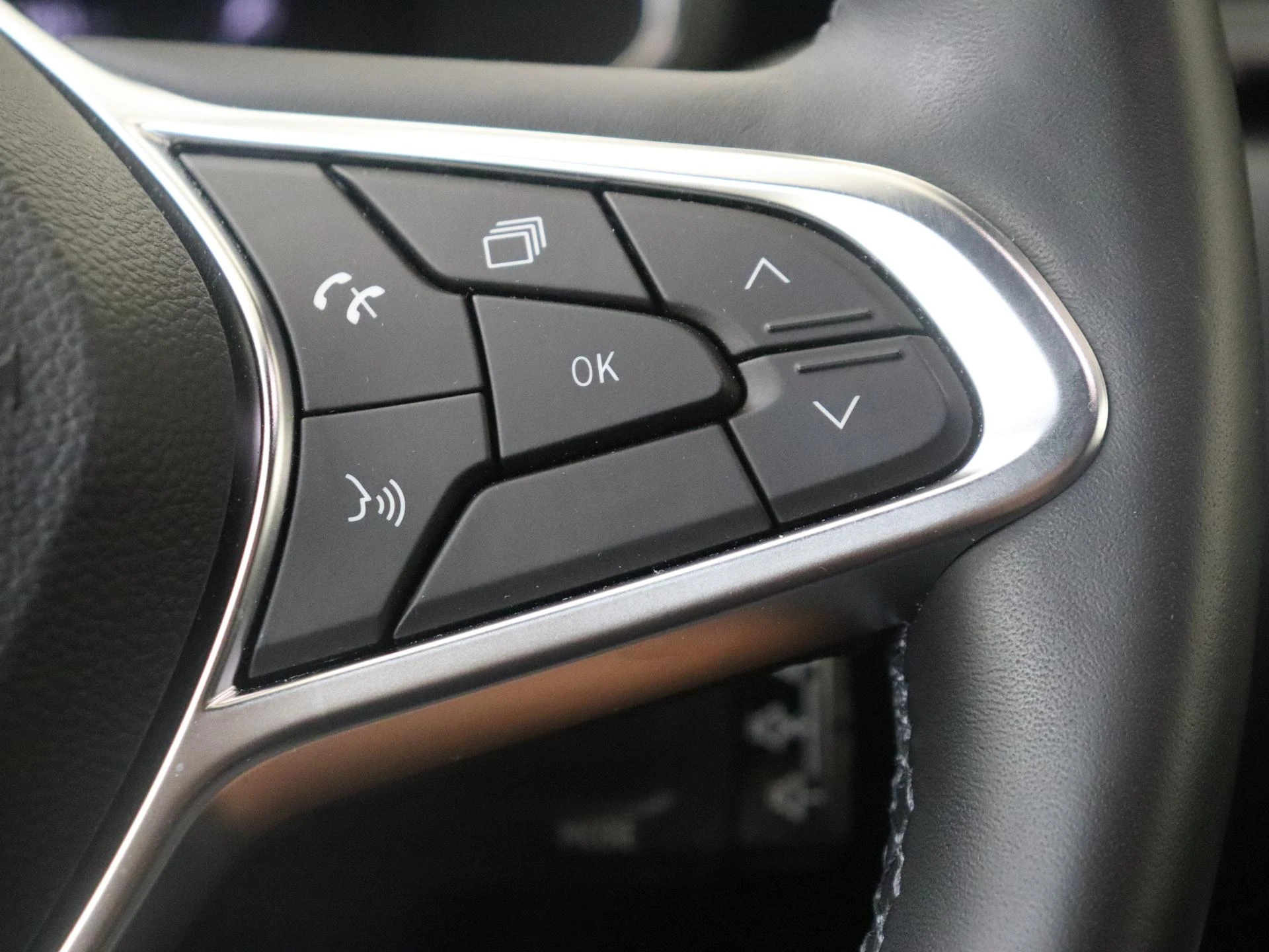 Renault-Captur-image-12