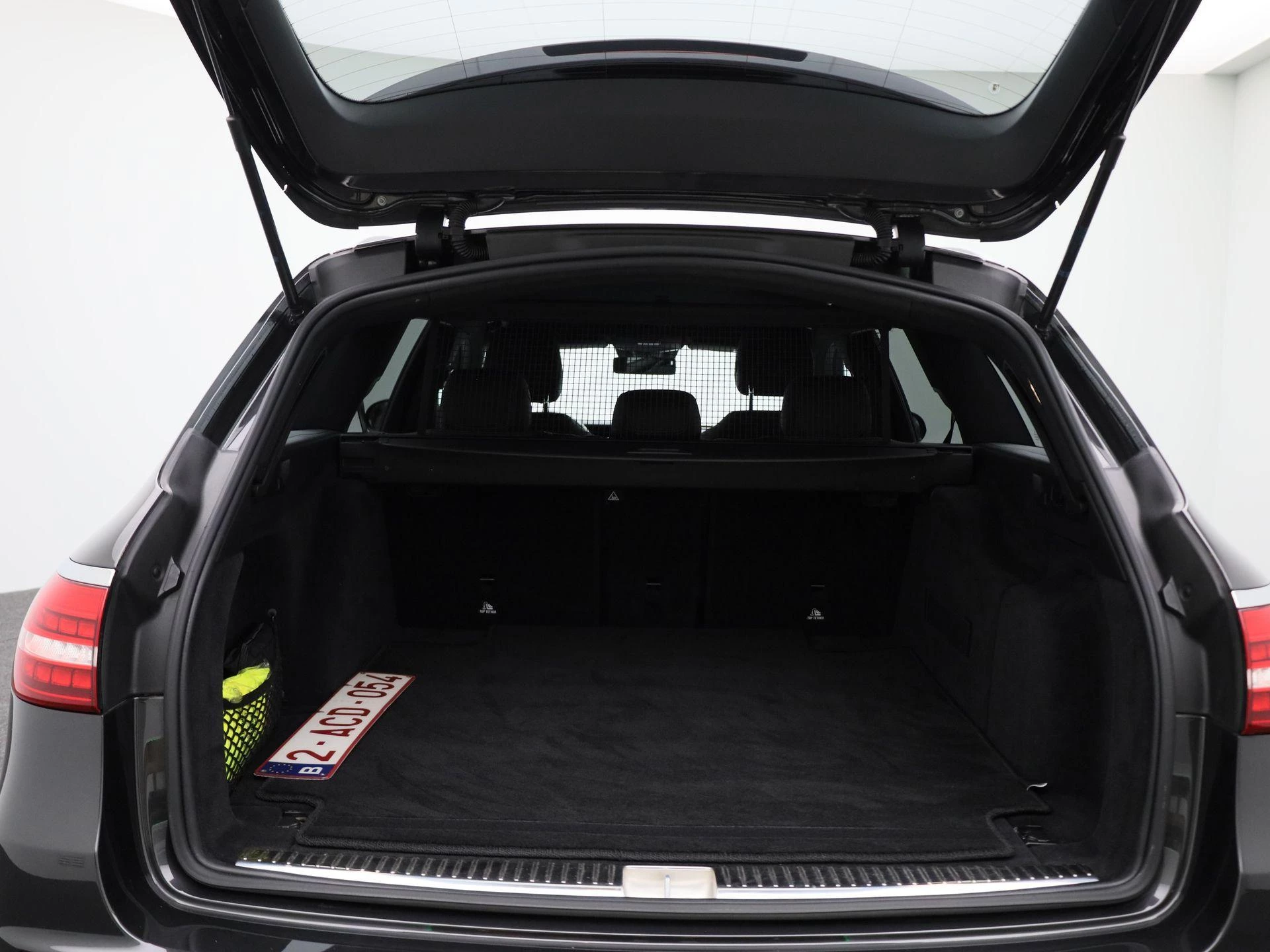 Mercedes-Benz-Classe E-image-13