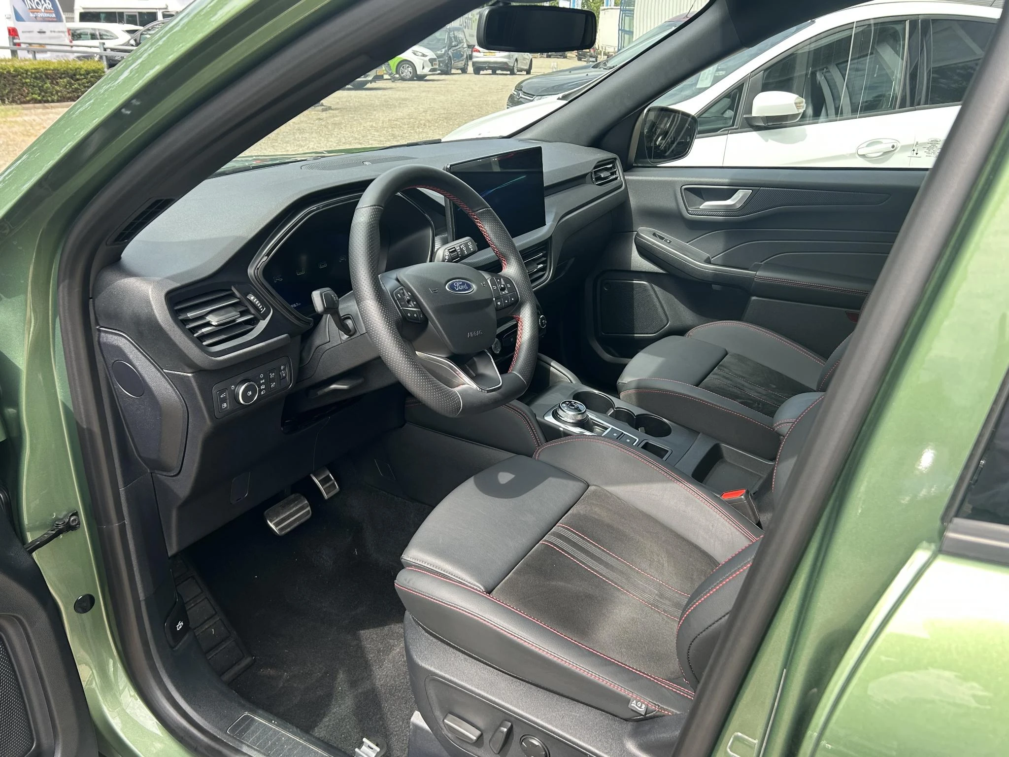 Ford-Kuga-image-11