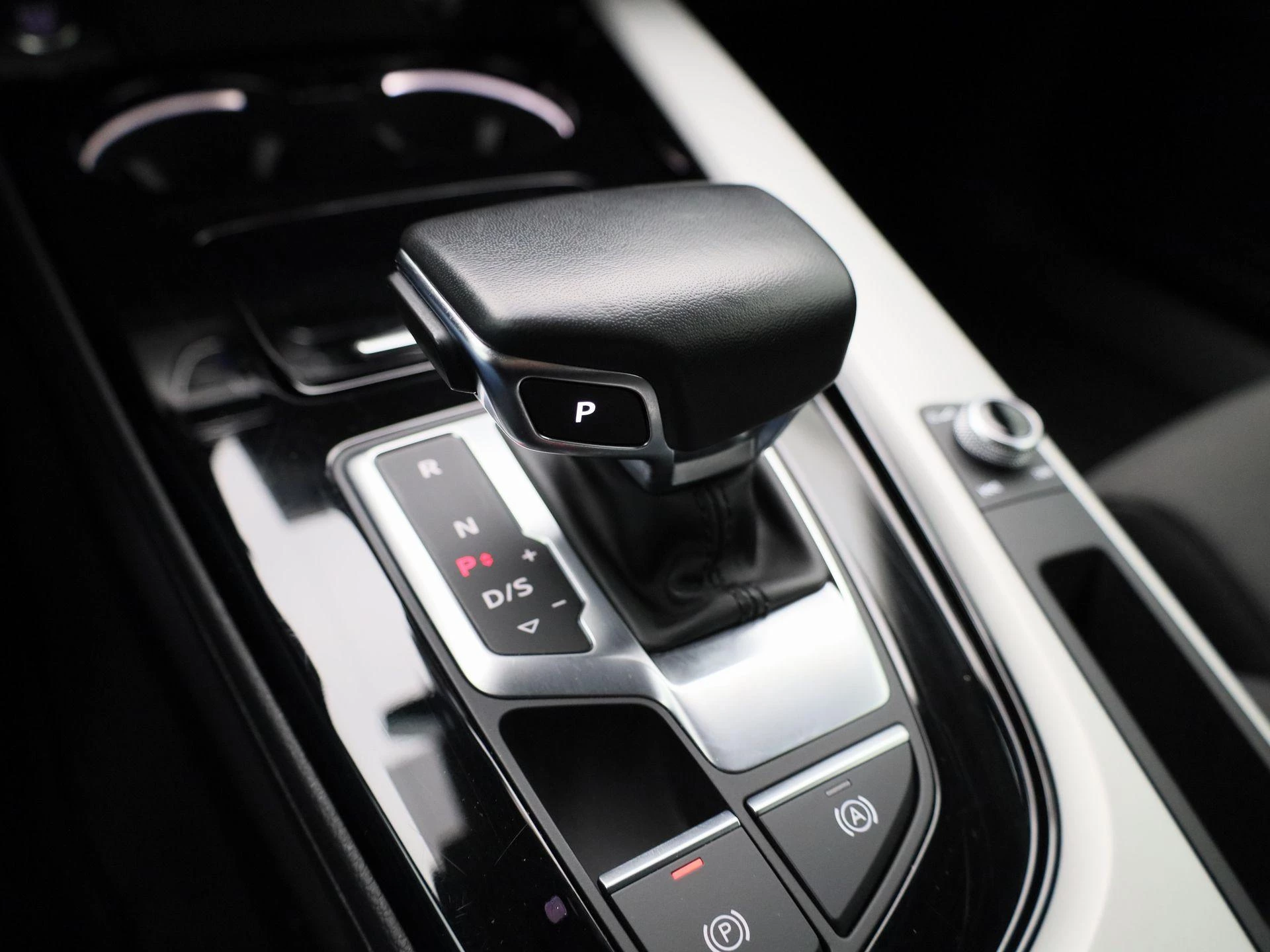 Audi-A4-image-27