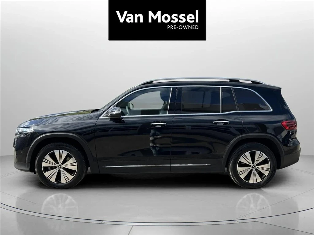 Mercedes-Benz-EQB-image-7