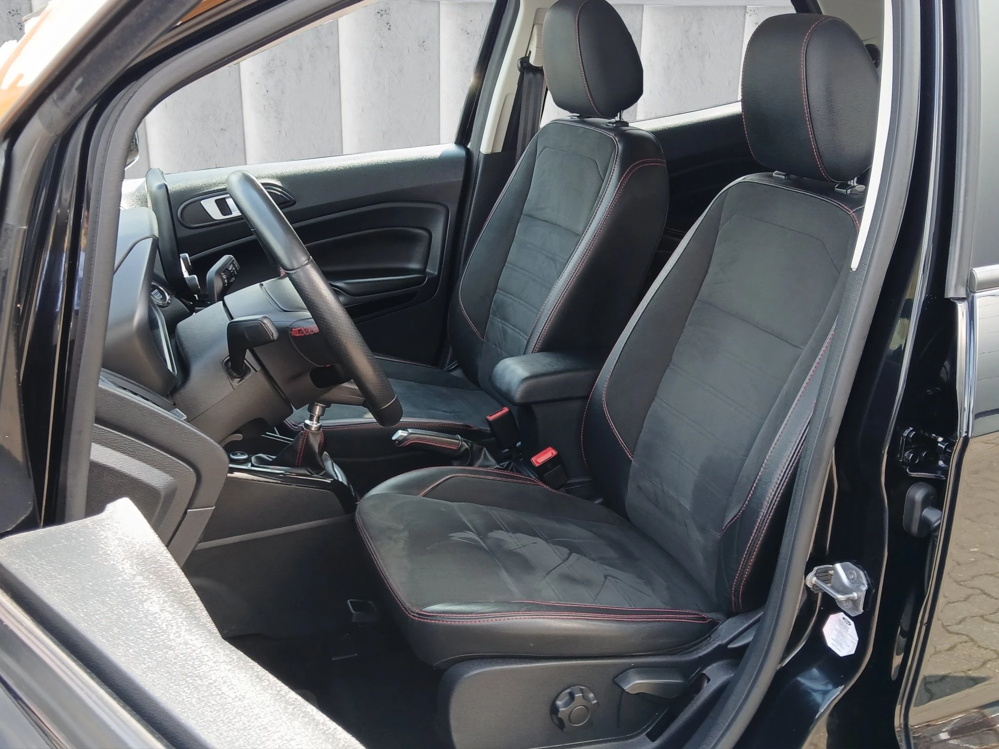 Ford-EcoSport-image-9