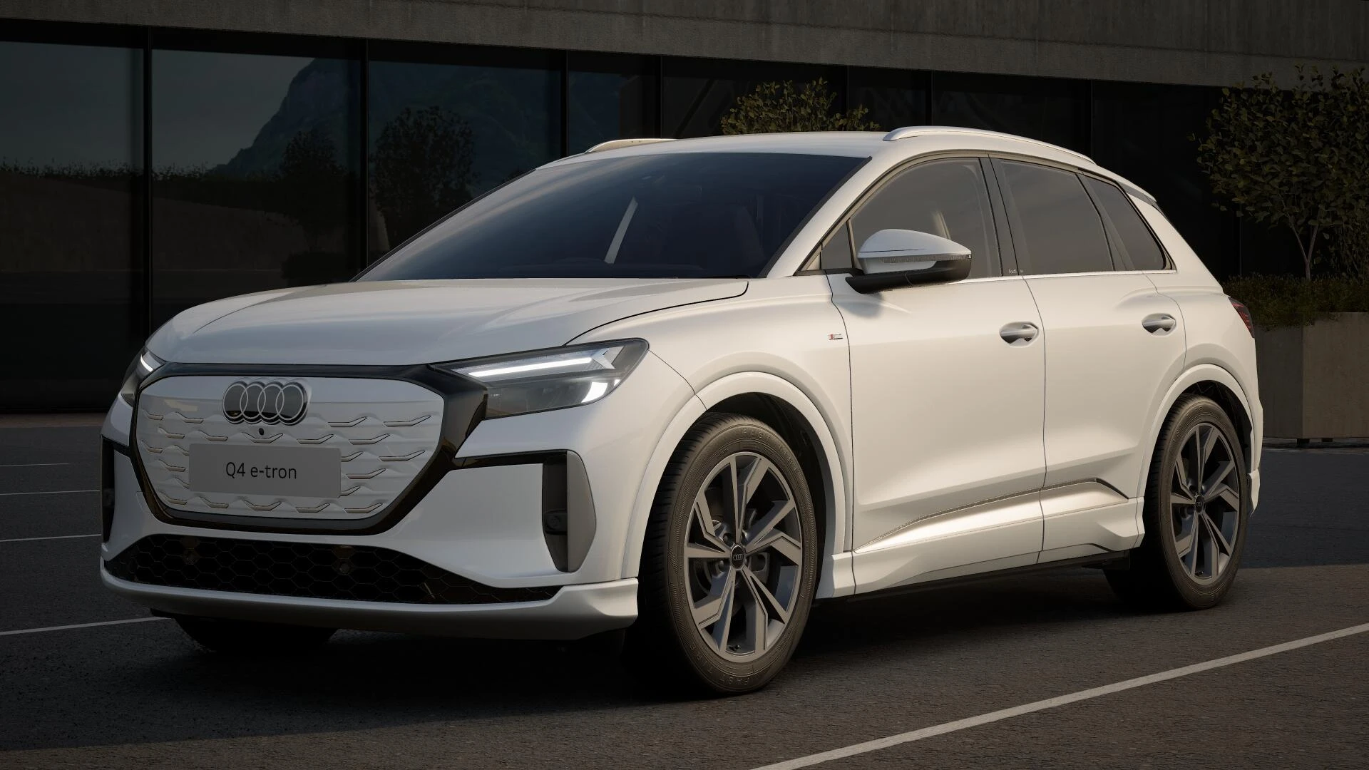Audi-Q4 e-tron-image-4