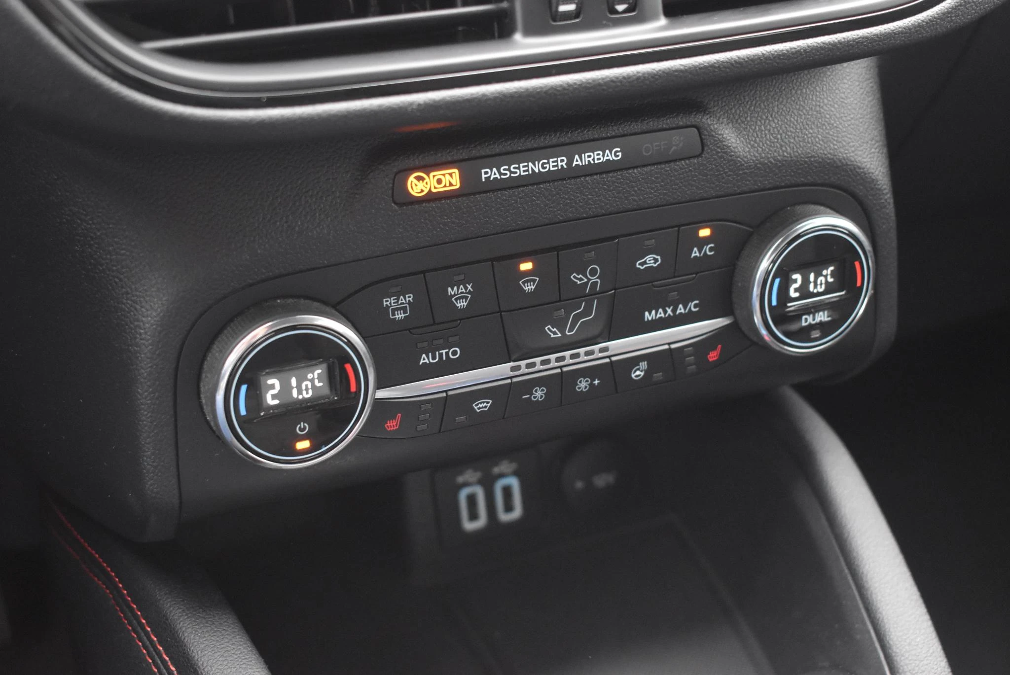 Ford-Kuga-image-23