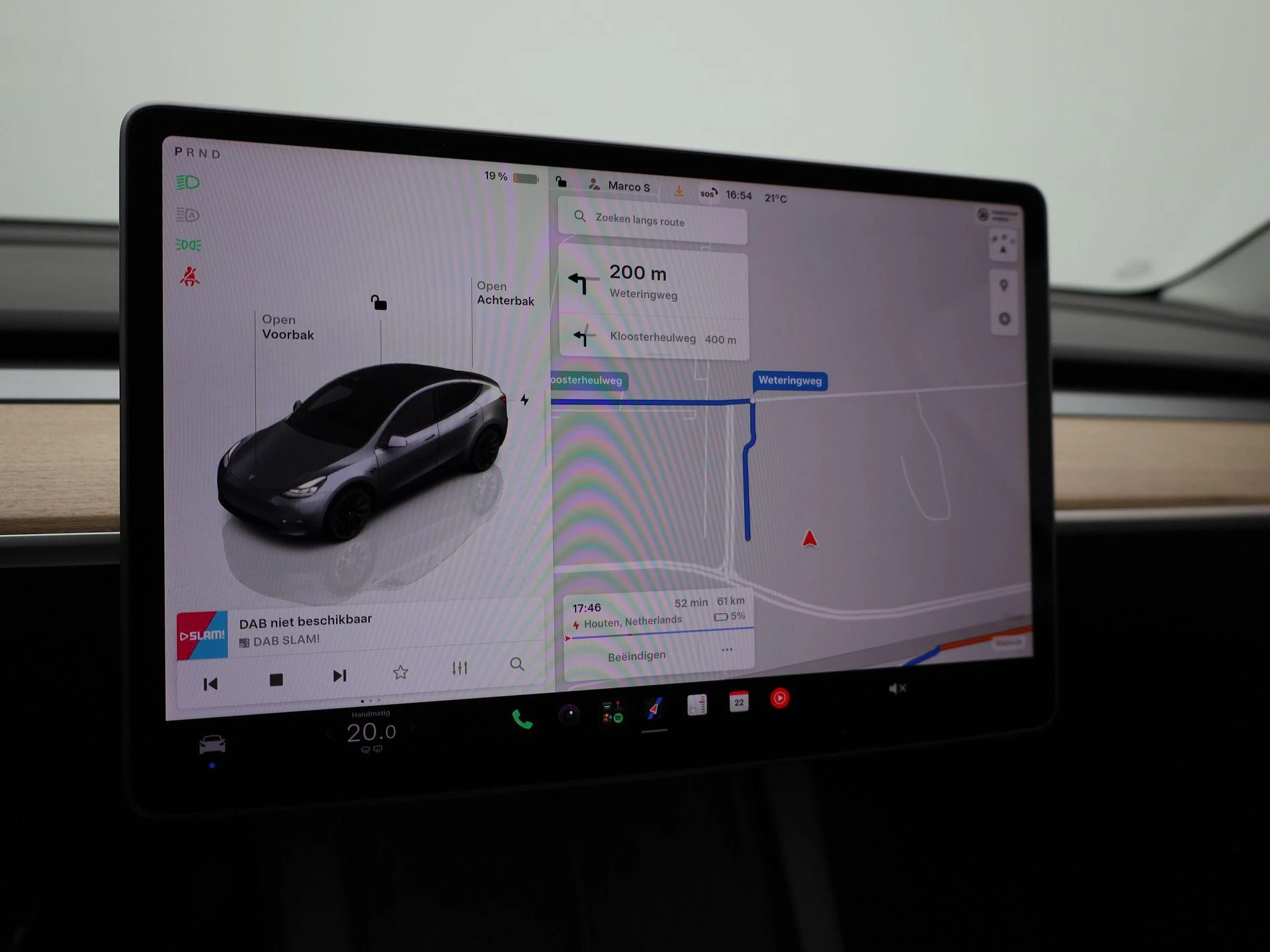 Tesla-Model Y-image-21
