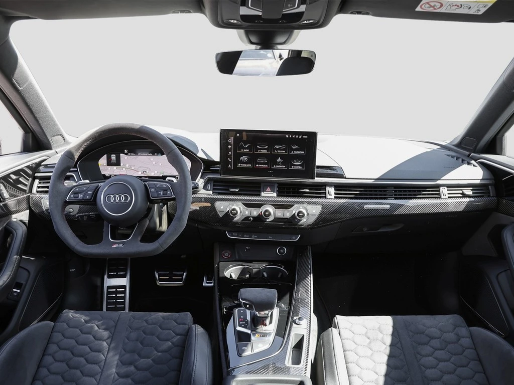 Audi-RS4-image-8