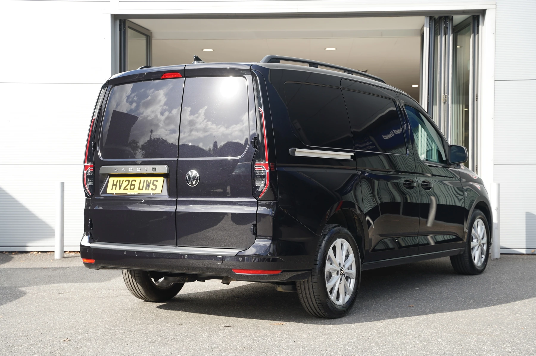 Volkswagen-Caddy-image-15