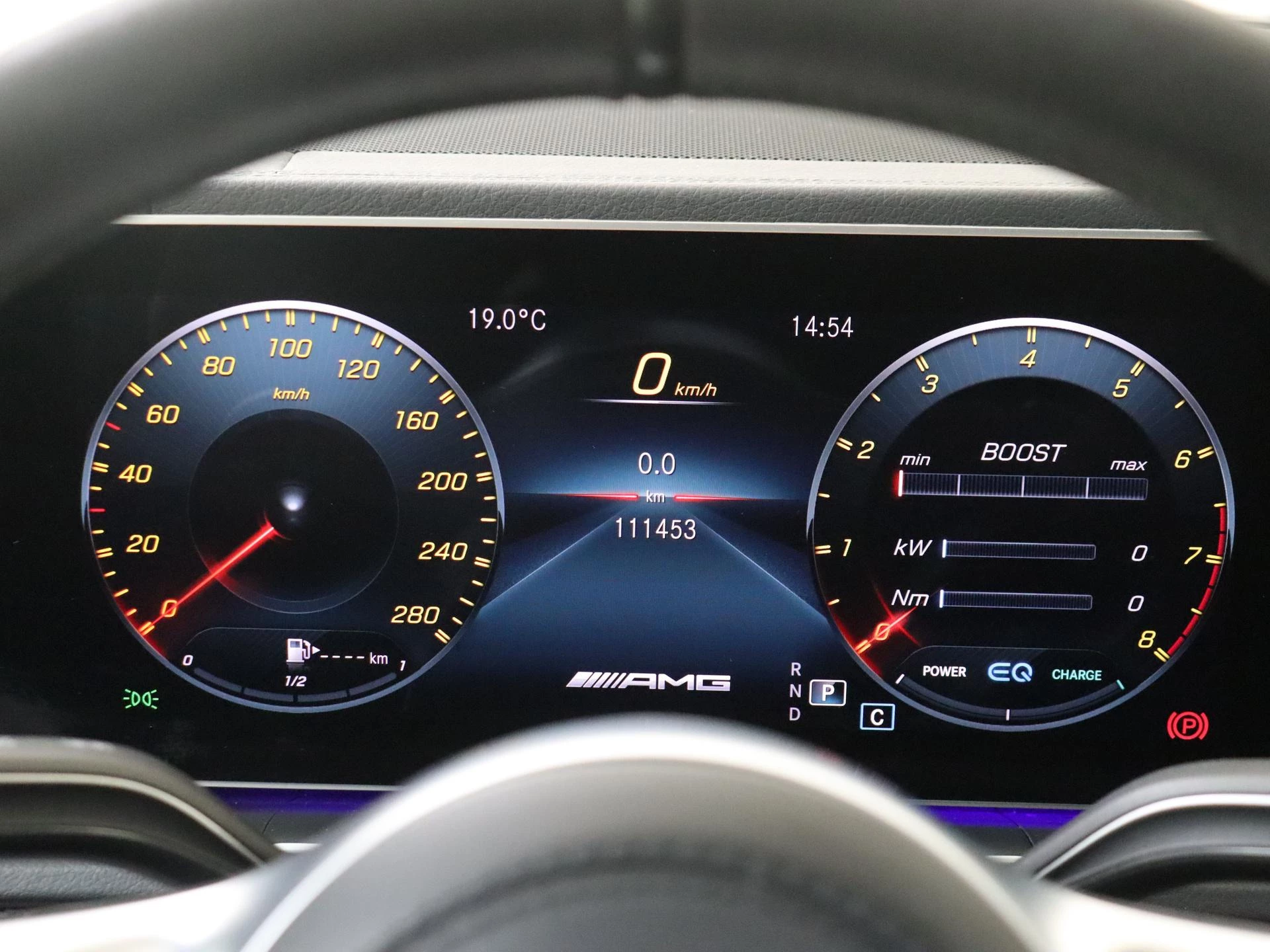 Mercedes-Benz-GLE-image-19