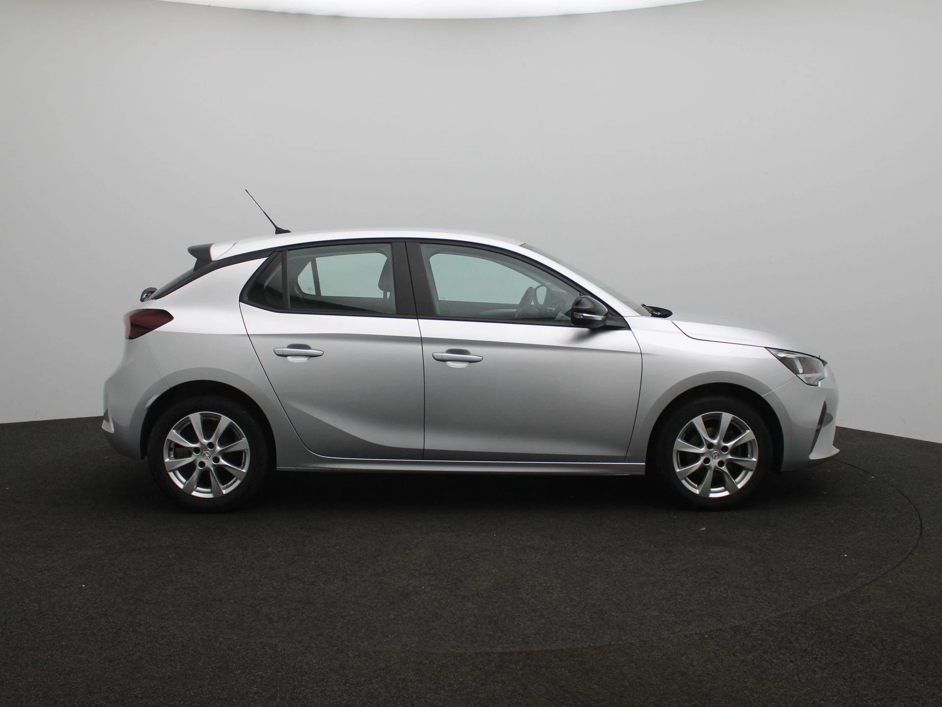 Opel-Corsa-image-5