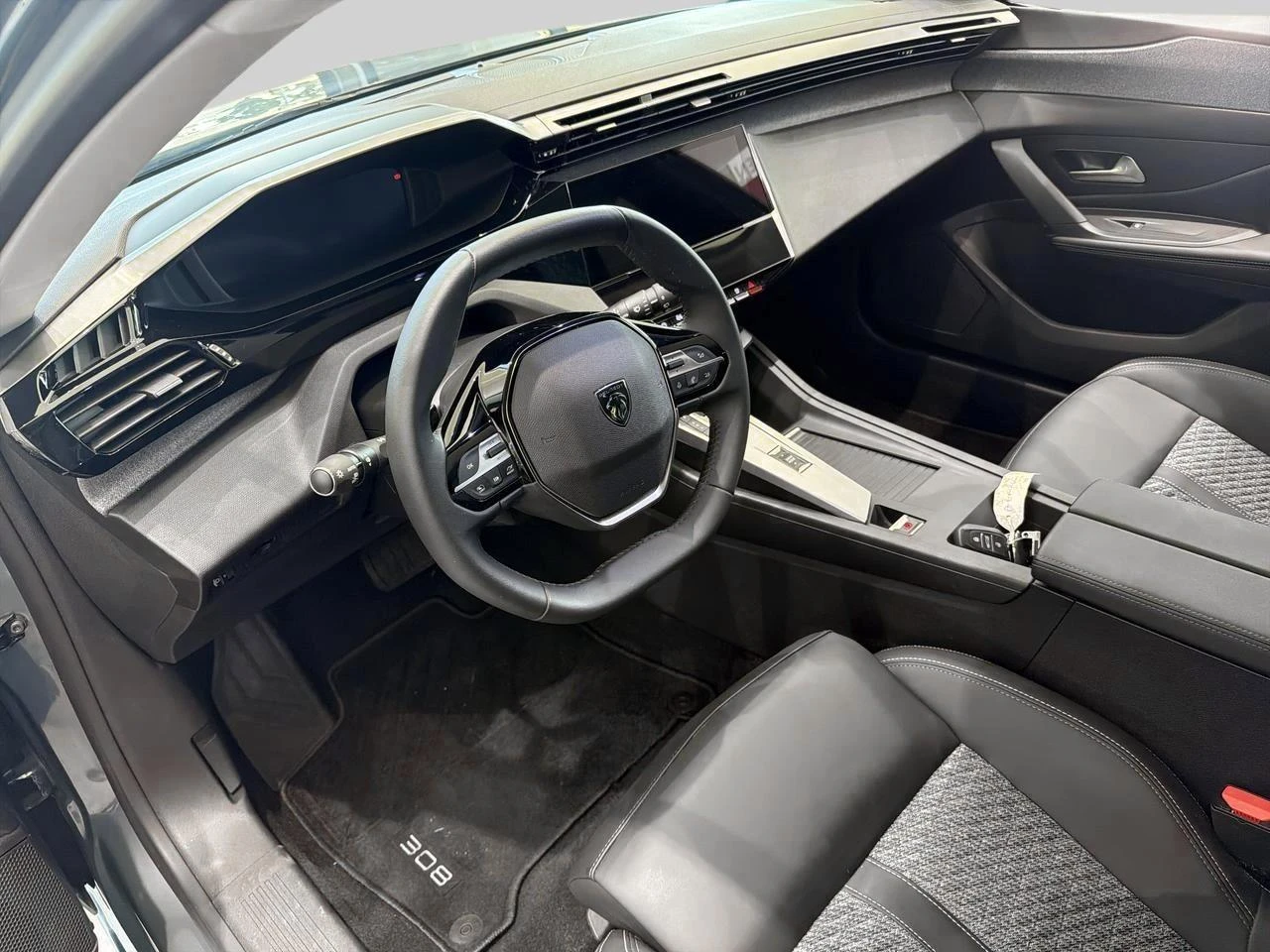 Peugeot-308-image-8