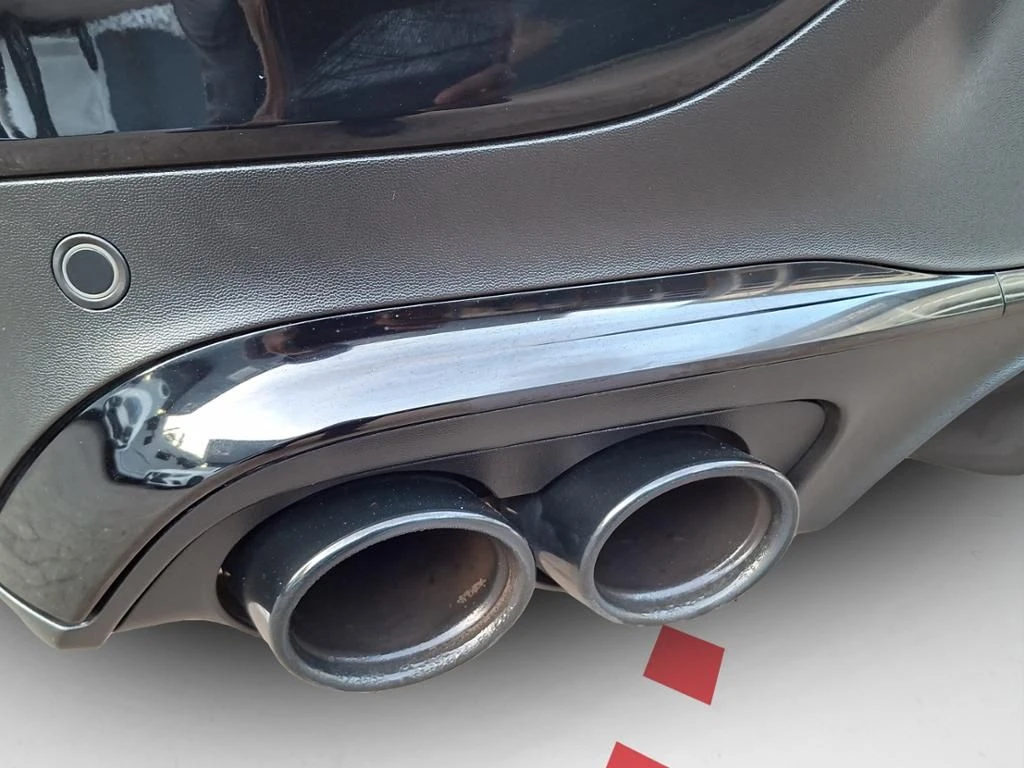 Mercedes-AMG-GLC 43 AMG-image-12