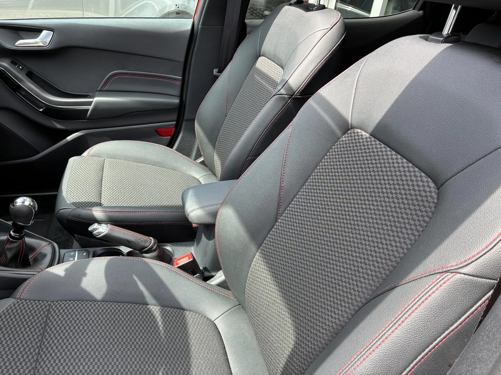 Ford Fiesta 1.0 EcoBoost Hybrid
