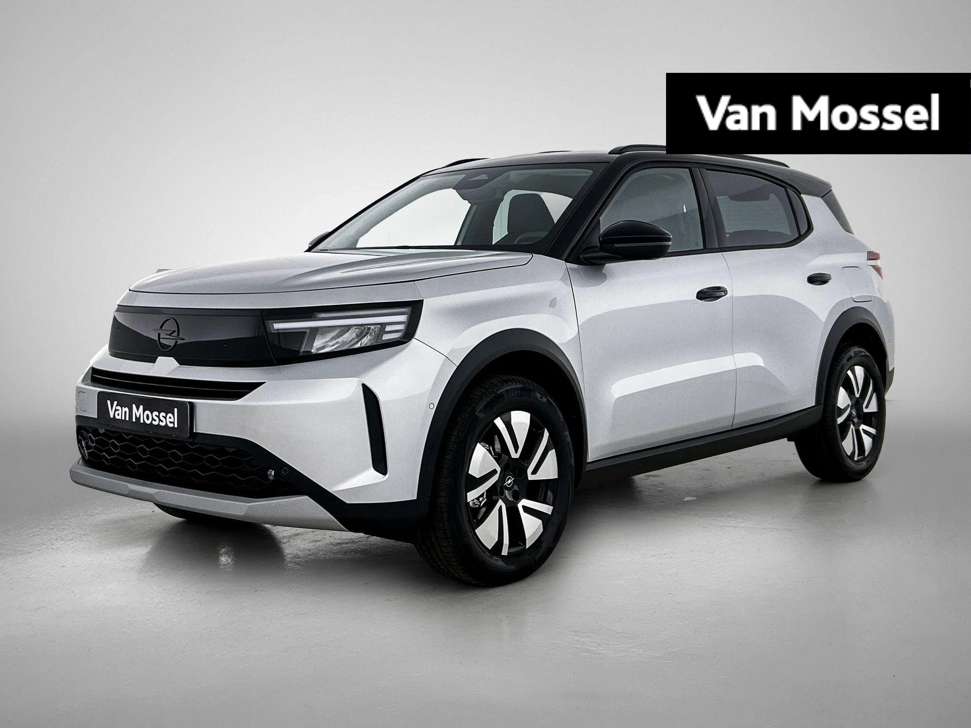 Opel-Frontera-image-0