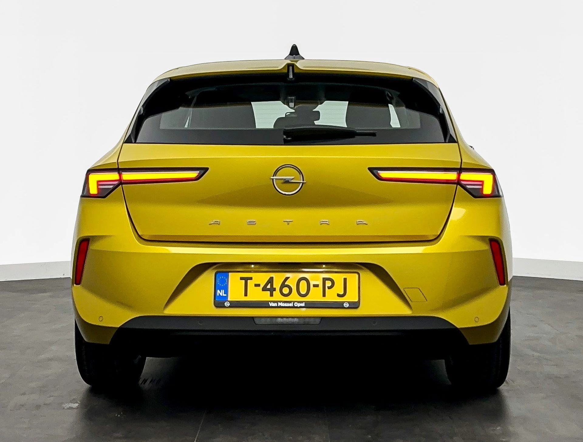 Opel-Astra-image-5