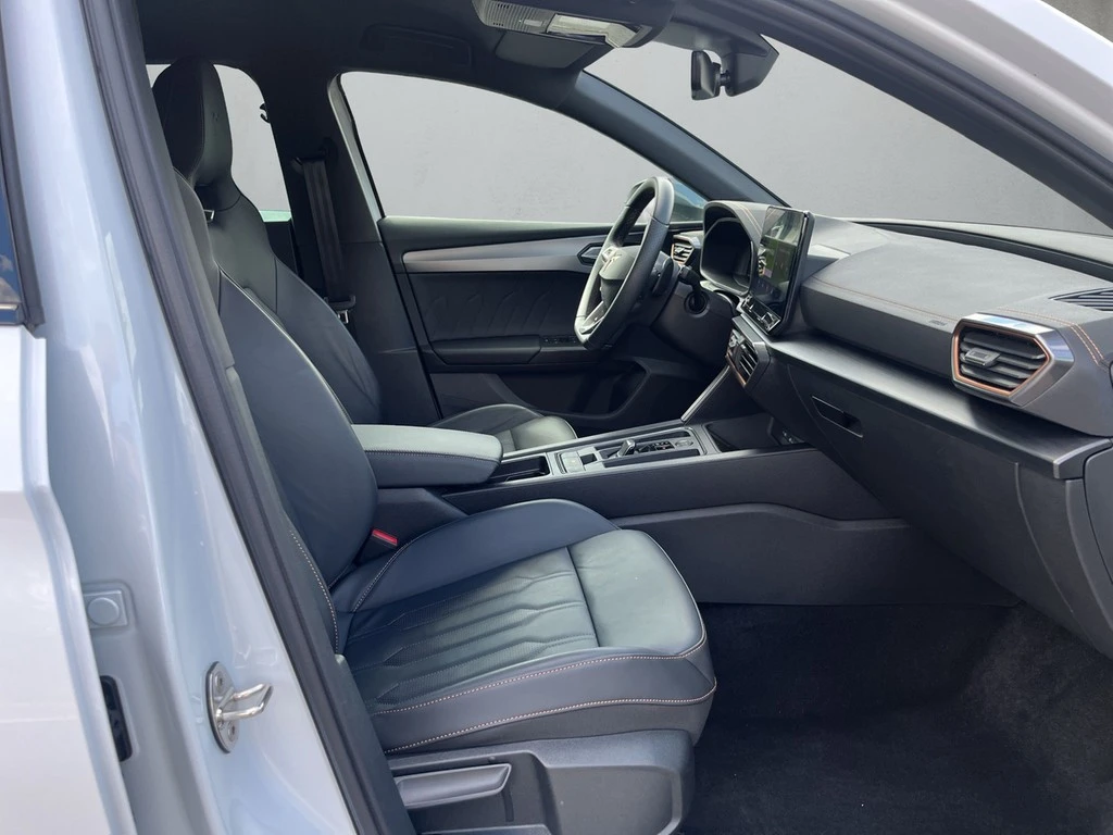 CUPRA Leon Sportstourer 2.0 TSI DSG VZ *Matrix*Kamera*