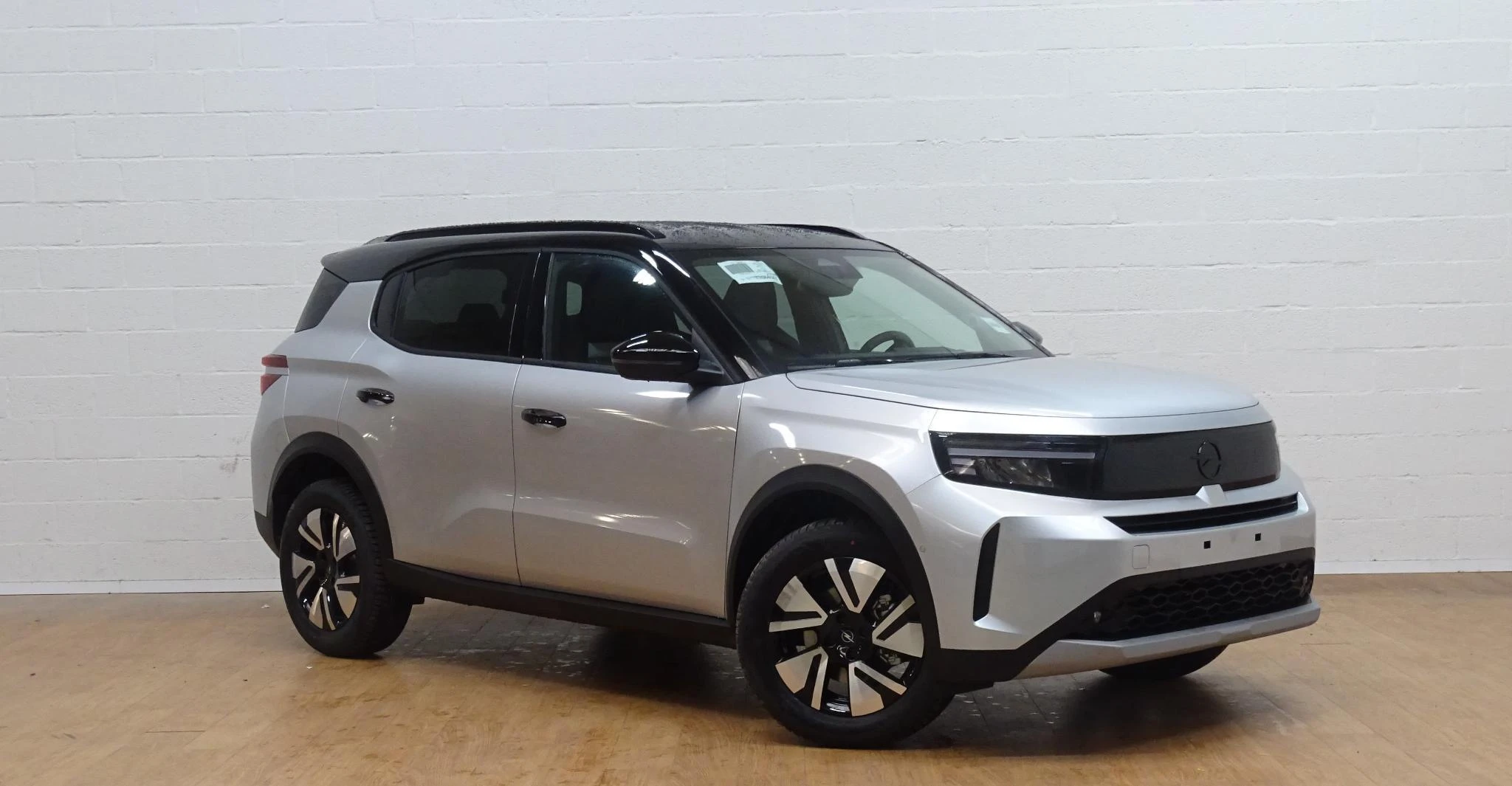 Opel-Frontera-image-2
