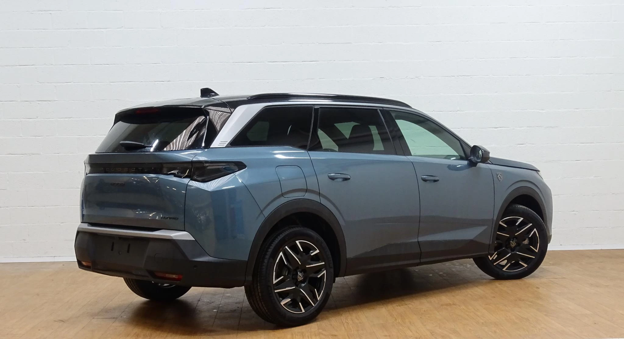 Peugeot 5008 1.2 HYBRID 145 GT +pano dak
