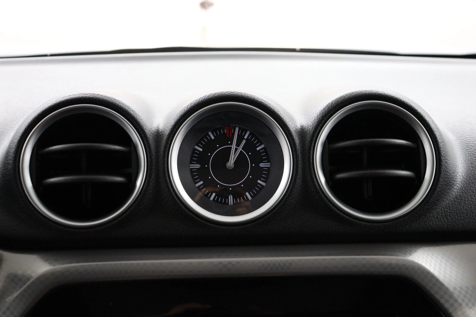 Suzuki-Vitara-image-45