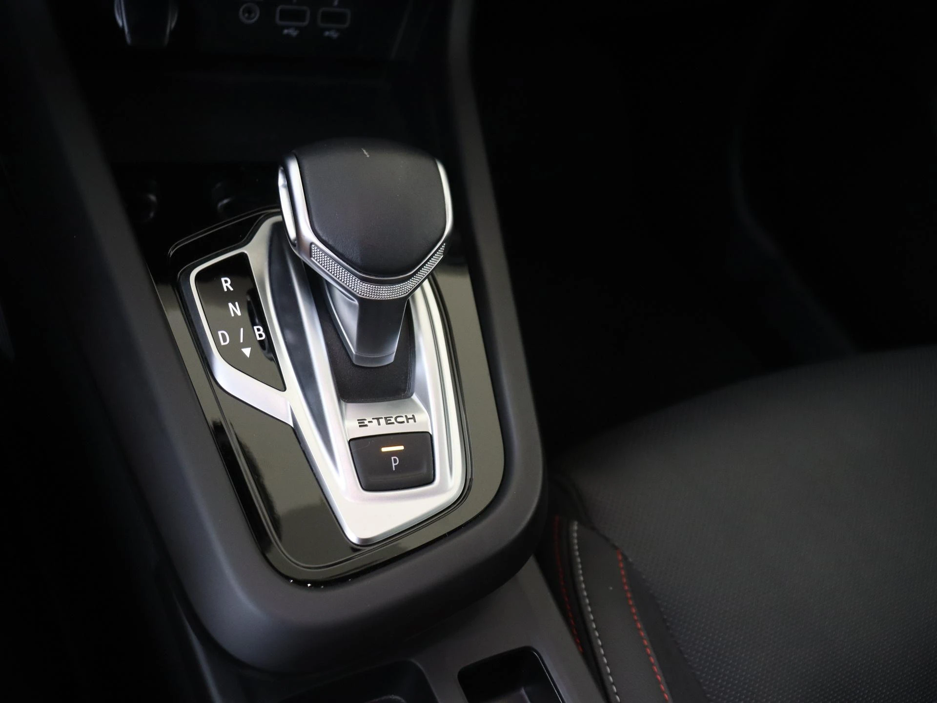 Renault Arkana 1.6 E-Tech Hybrid 145 PK R.S. Line