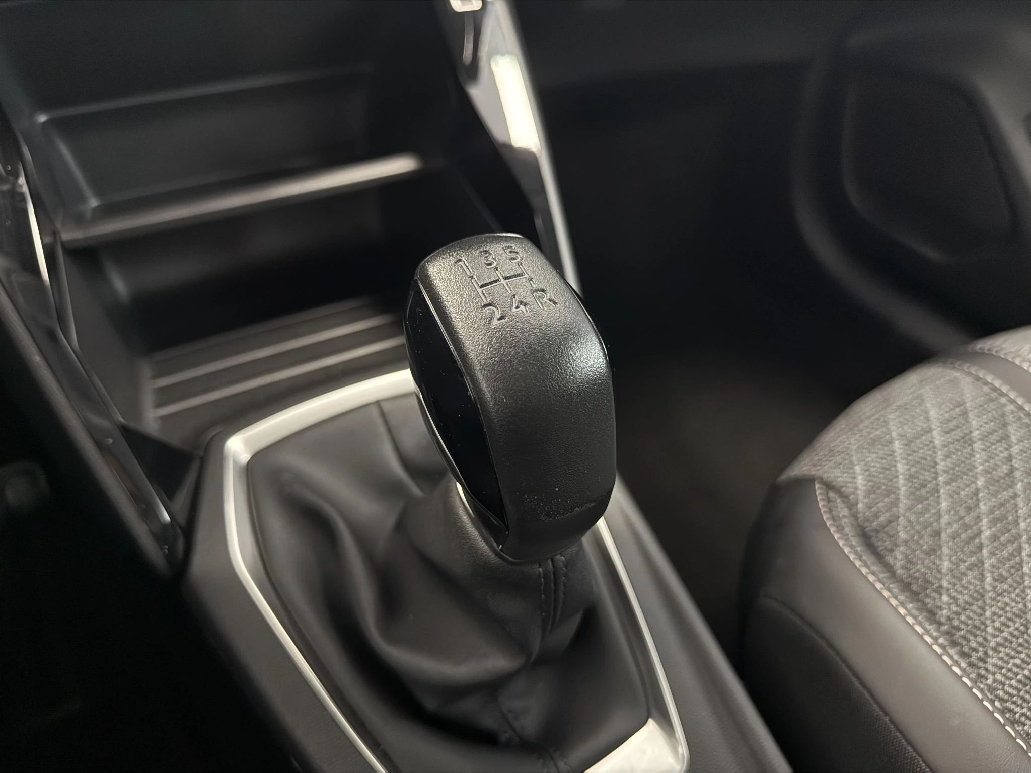 Peugeot 208 1.2 PureTech 75 Active