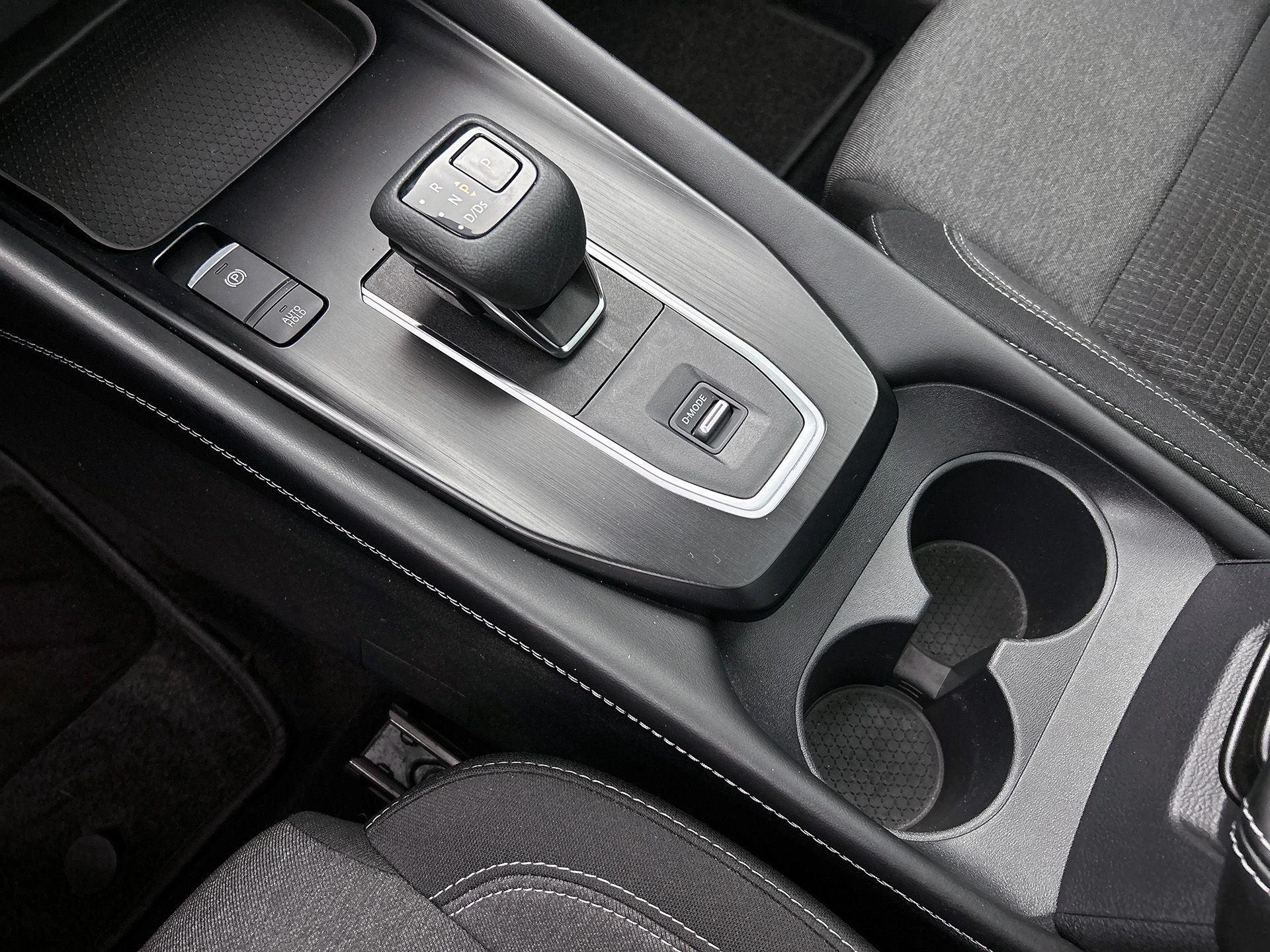 Nissan-QASHQAI-image-28