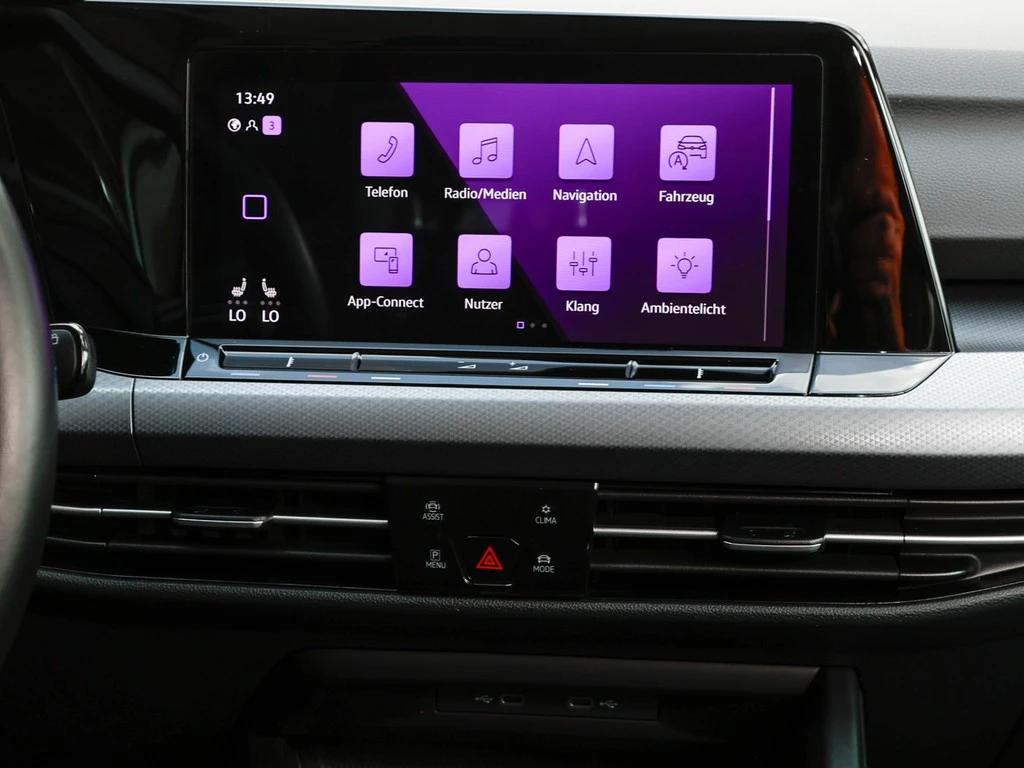 Volkswagen-Golf-image-11